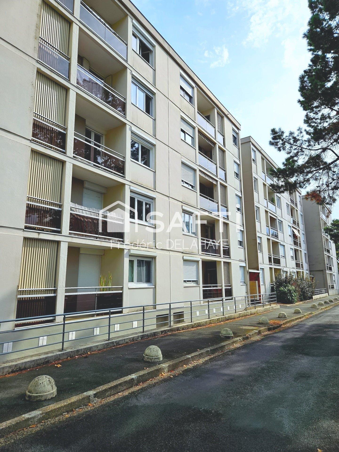 Photo SAFTI — Appartement 4 pièces, 93 m² à Bordeaux