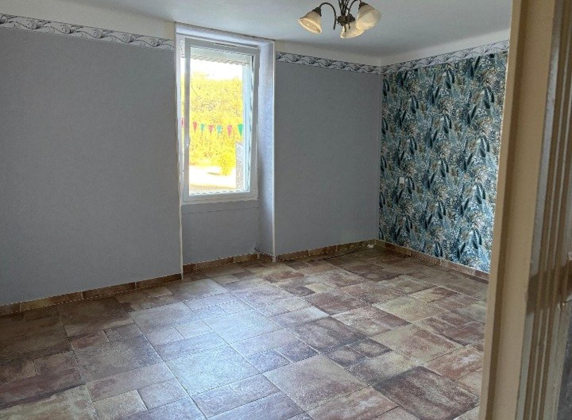 Photo SAFTI — Appartement 6 pièces, 131 m² à Besseges 3