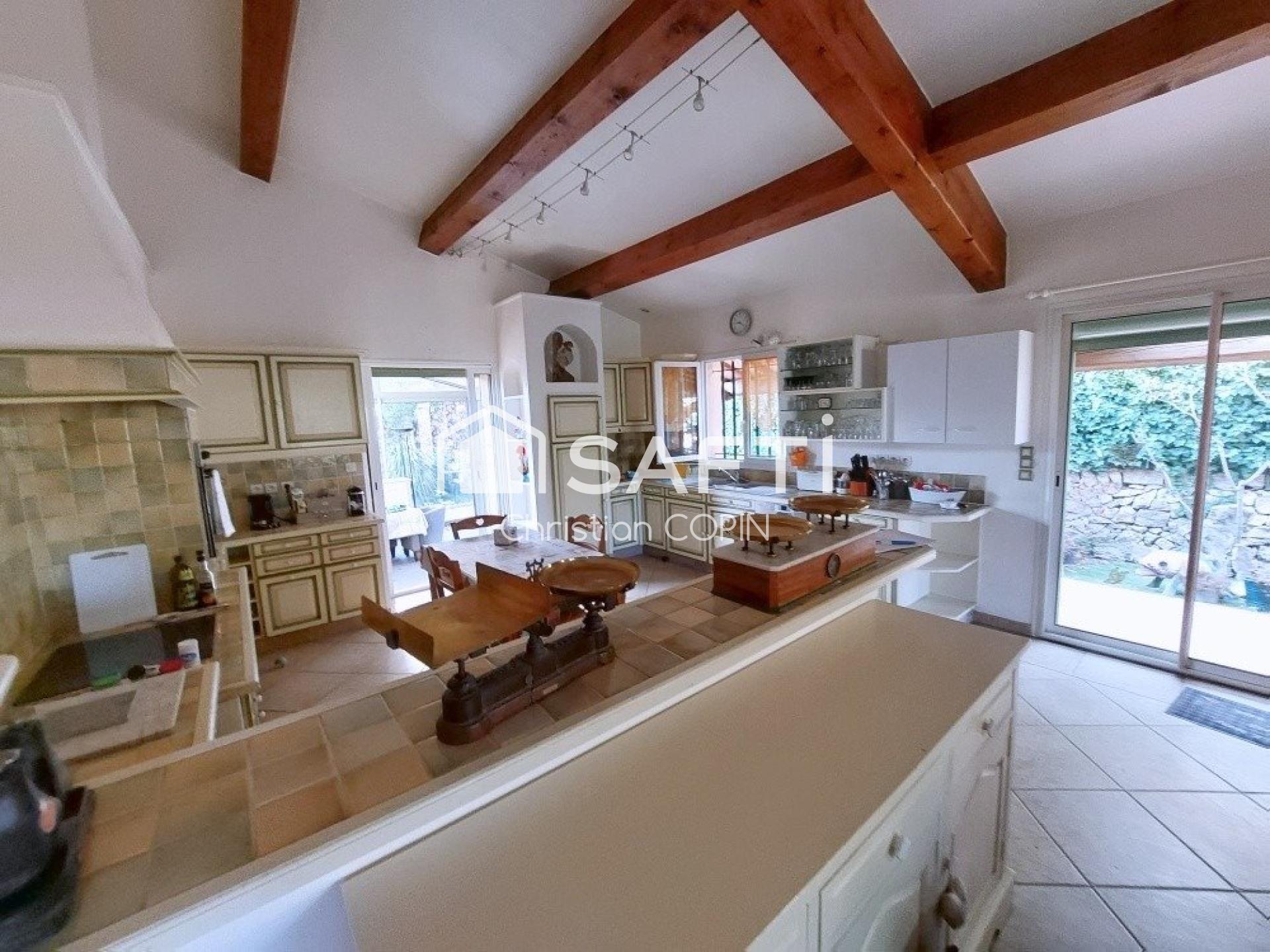 Photo SAFTI — Maison 5 pièces, 163 m² à Ollioules 4