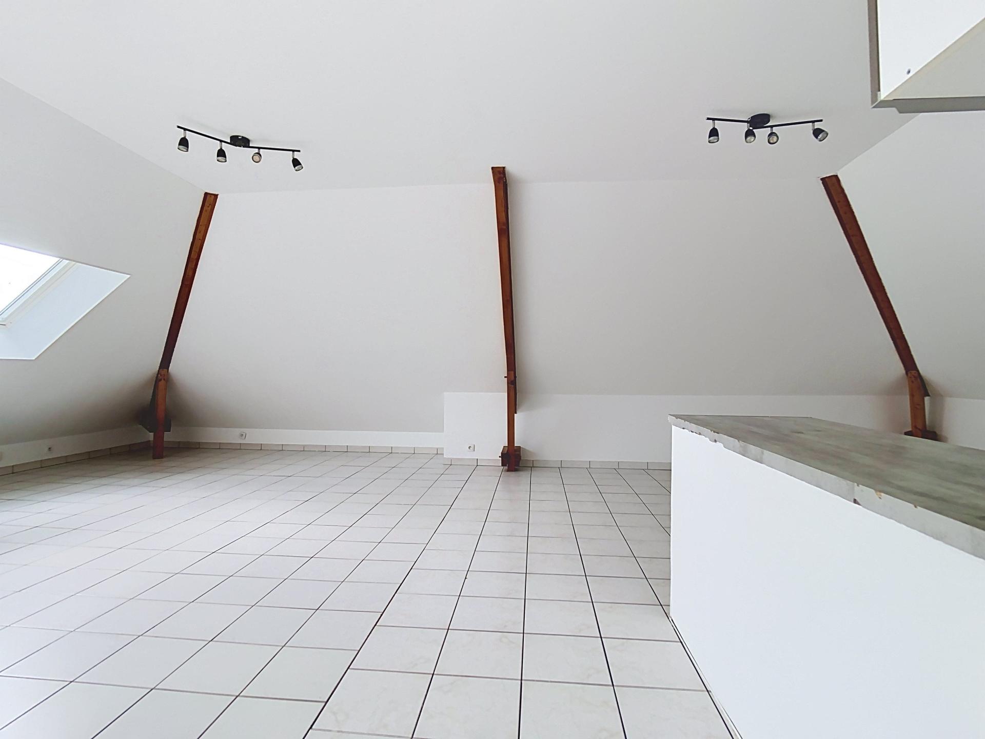 Photo SAFTI — Appartement 2 pièces, 85 m² à Pontault Combault 3
