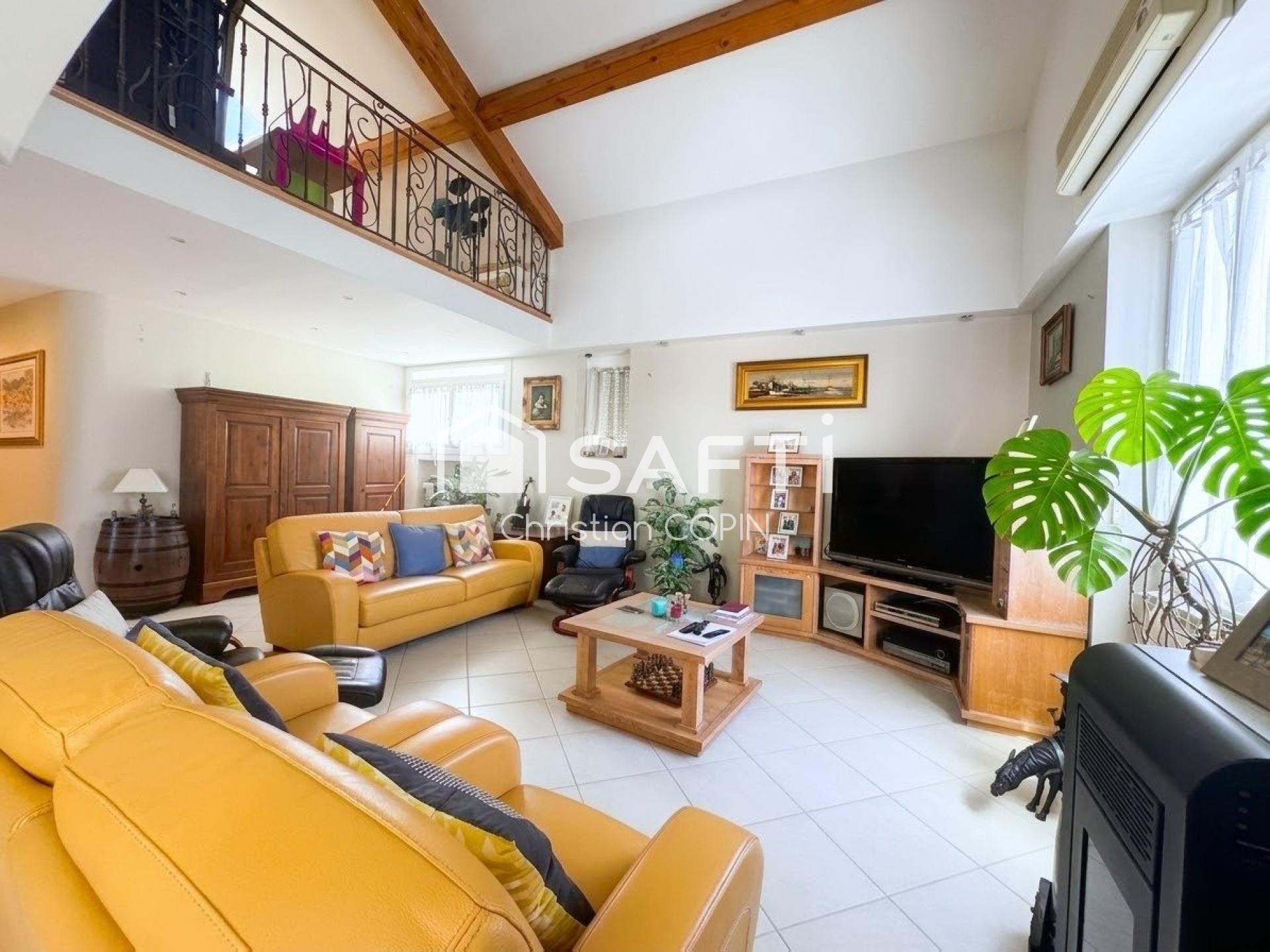 Appartement 7 pièces 172 m² · à Toulon · 172 m² · 599 000 €