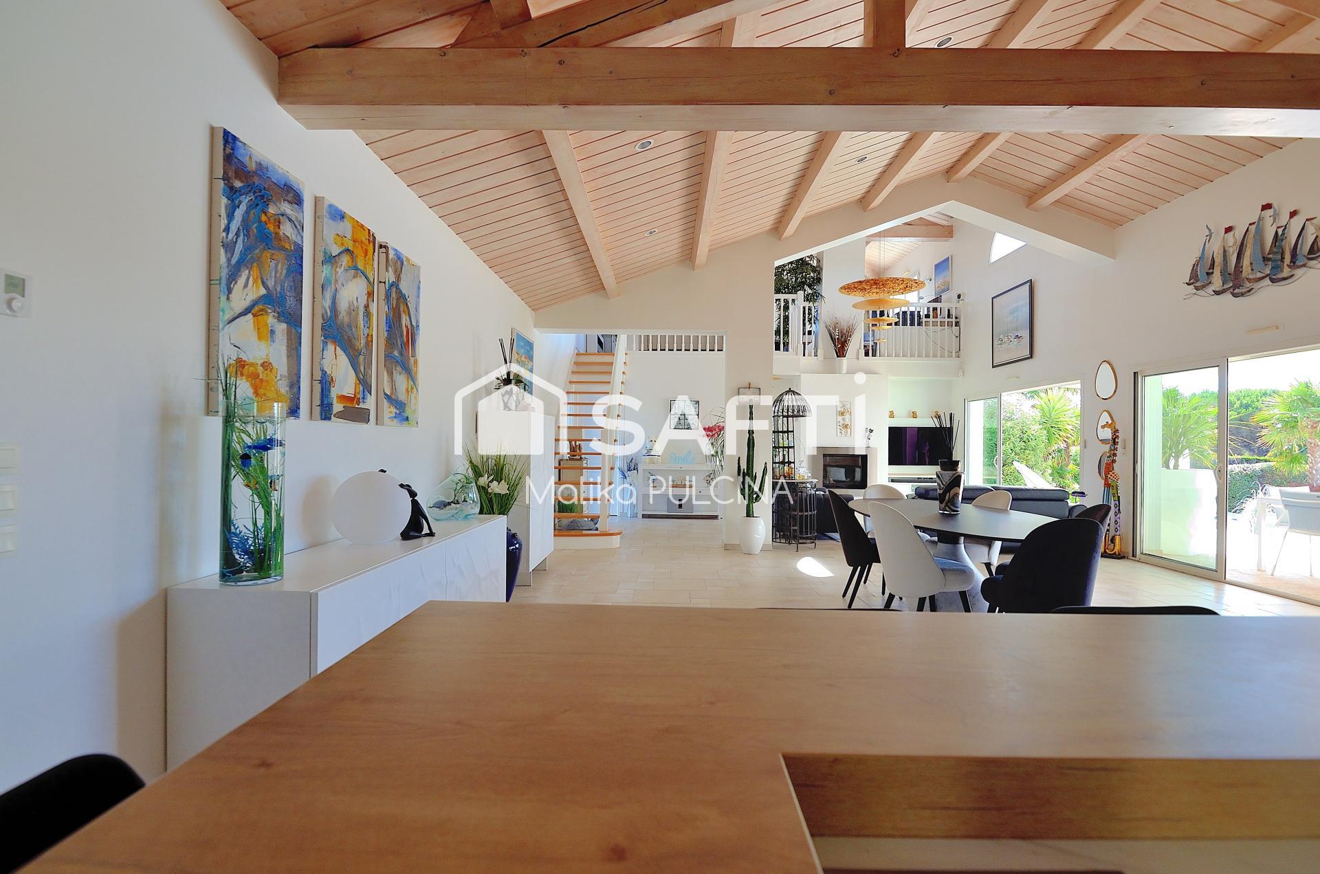Photo SAFTI — Maison 8 pièces, 213 m² à Talmont Saint Hilaire 5