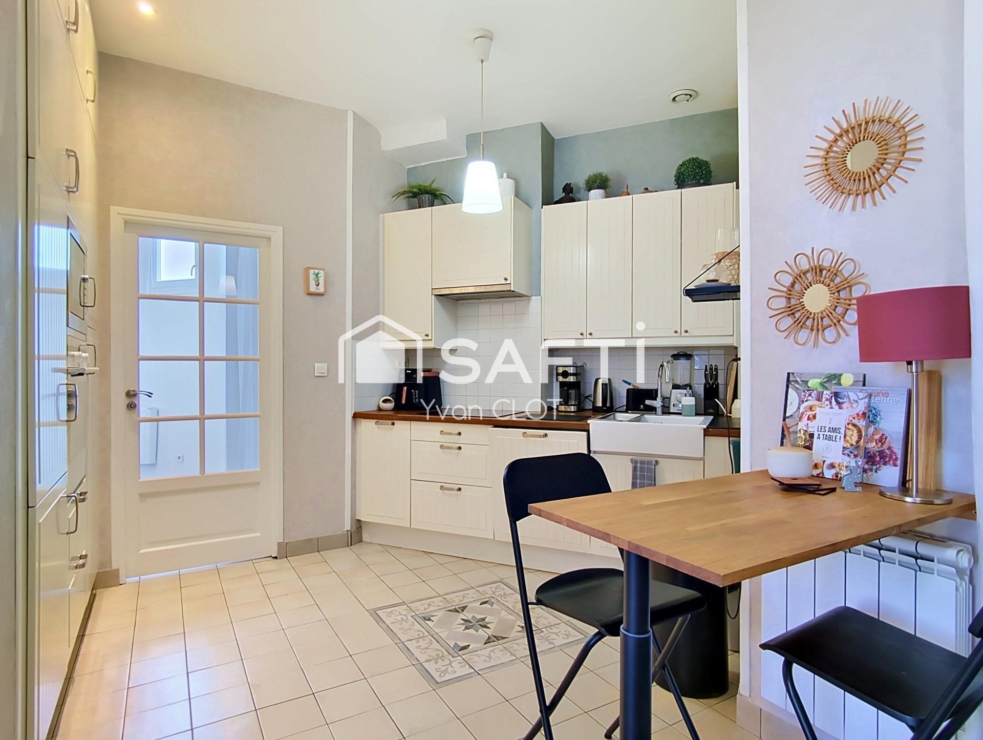 Appartement 5 pièces 103 m² · à Grenoble · 103 m² · 295 000 €