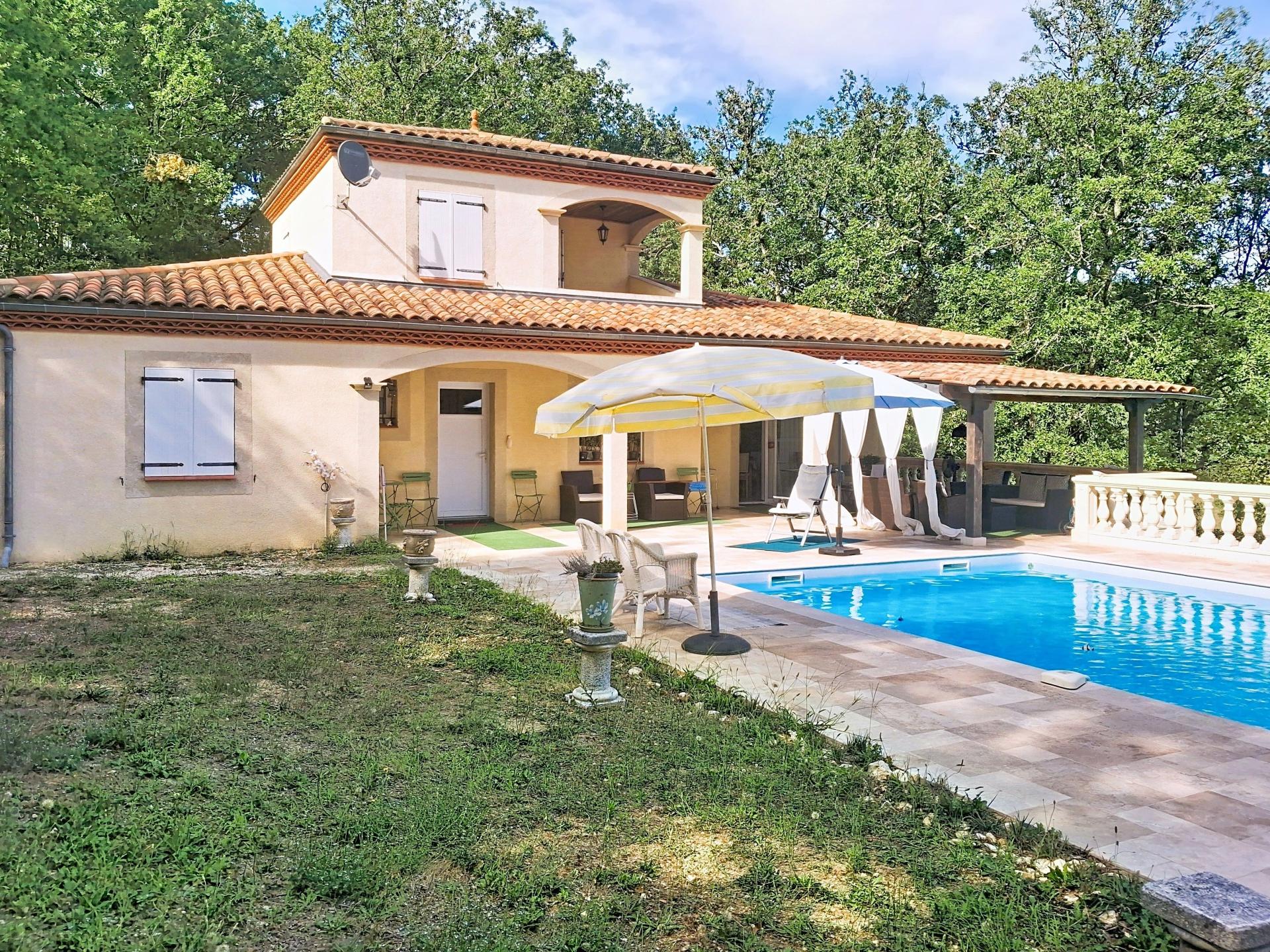 Maison 4 pièces 100 m² · à Salviac · 100 m² · 286 000 €