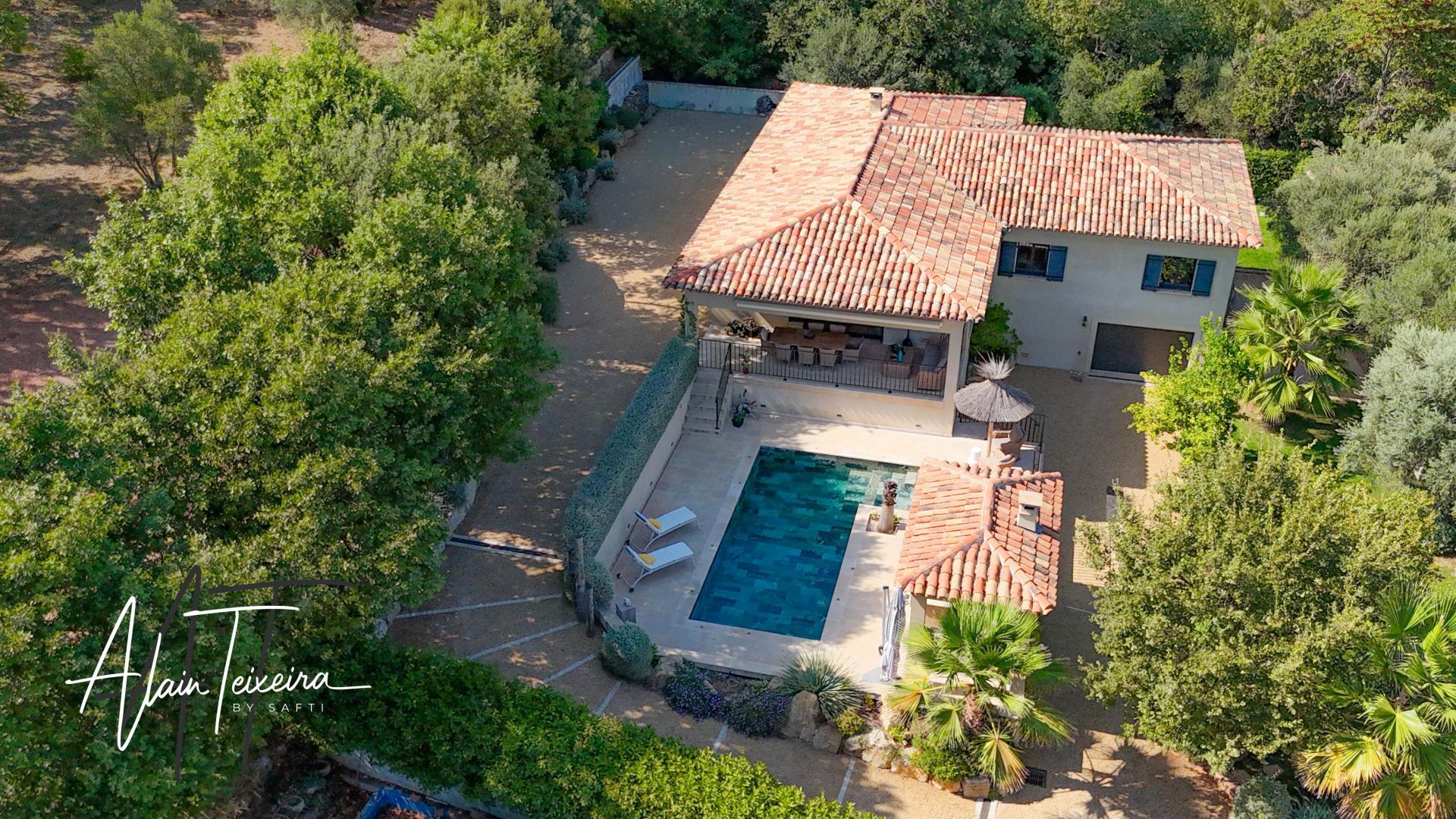 Maison 6 pièces 150 m² · à Le Luc · 150 m² · 745 000 €