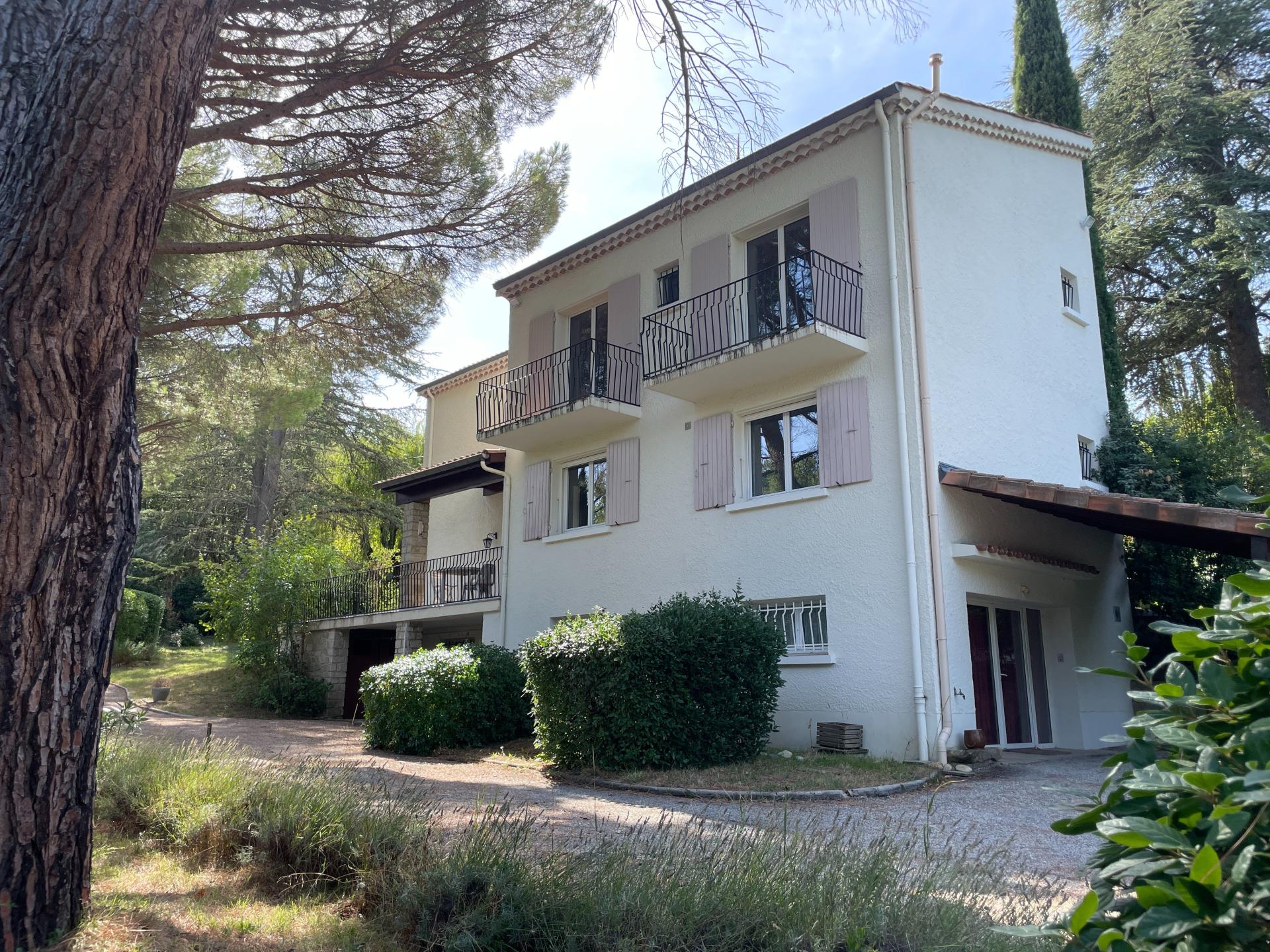 Photo 21 de l'annonce.