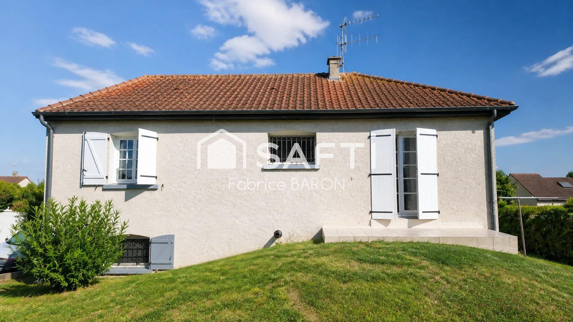 Photo SAFTI — Maison 7 pièces, 178 m² à Naintre 3