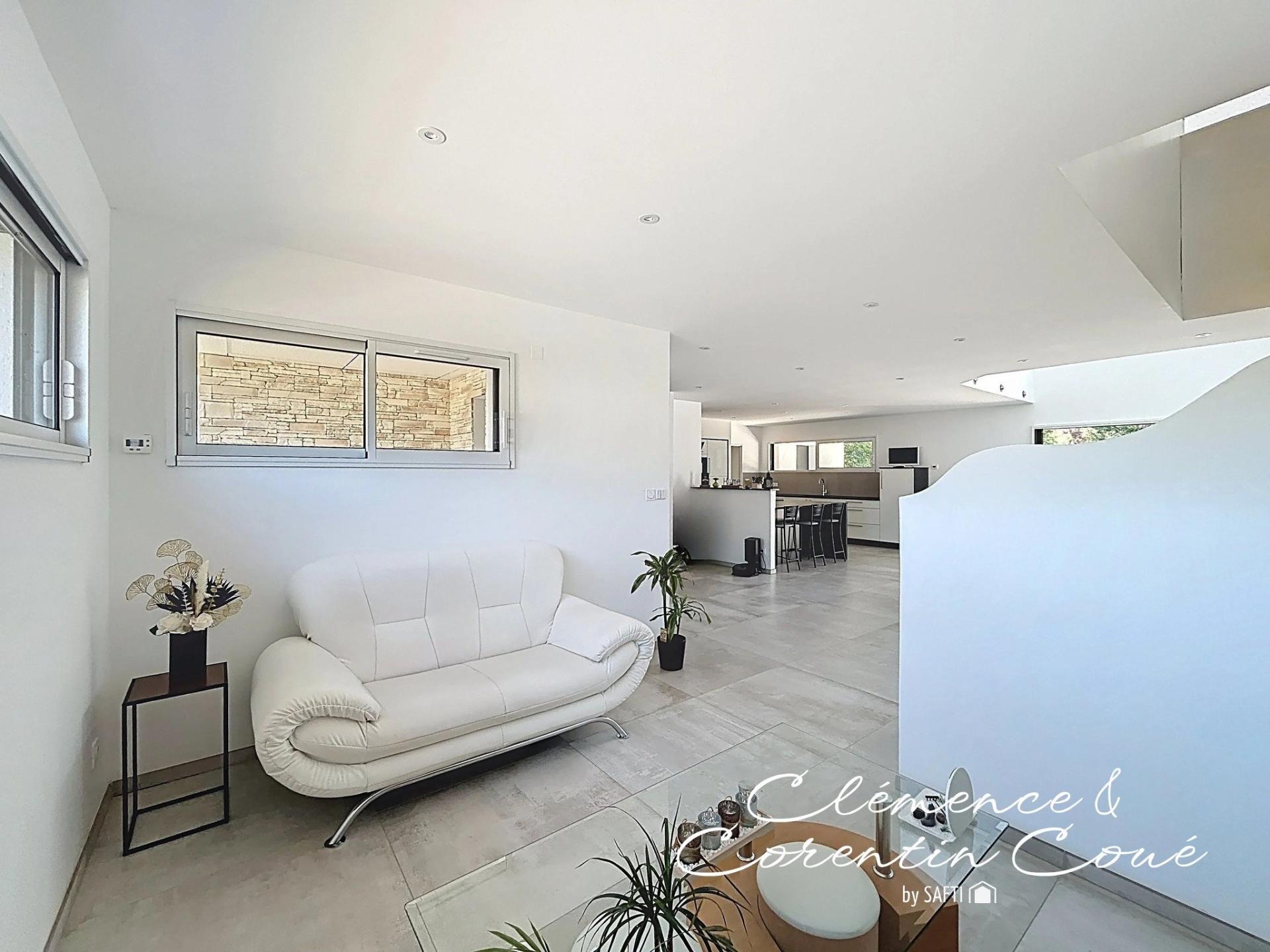 Photo SAFTI — Maison 6 pièces, 186 m² à Cande 3