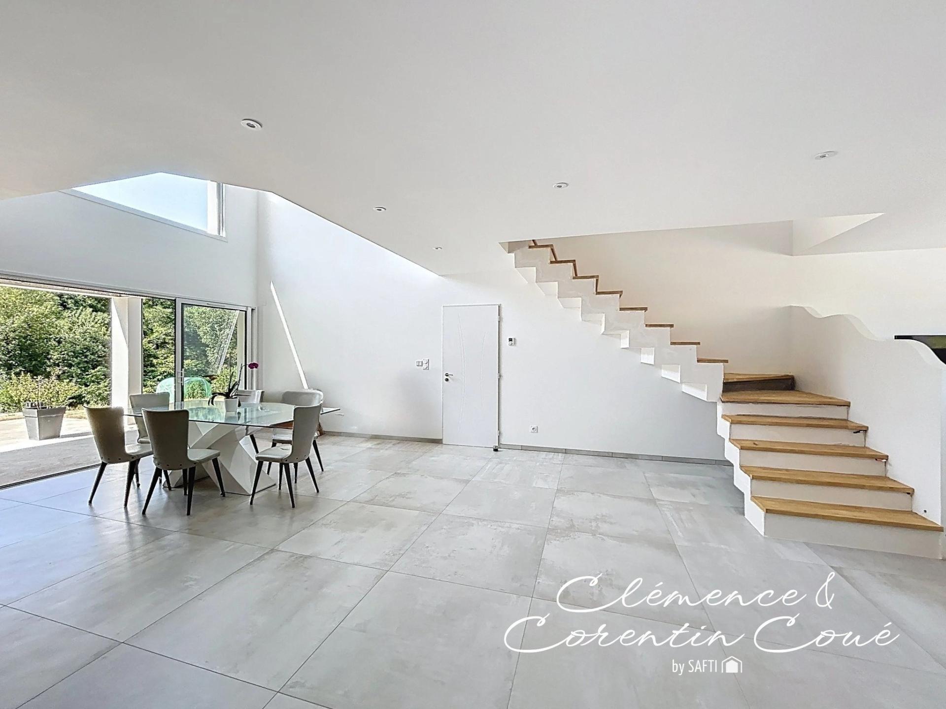 Photo SAFTI — Maison 6 pièces, 186 m² à Cande 5