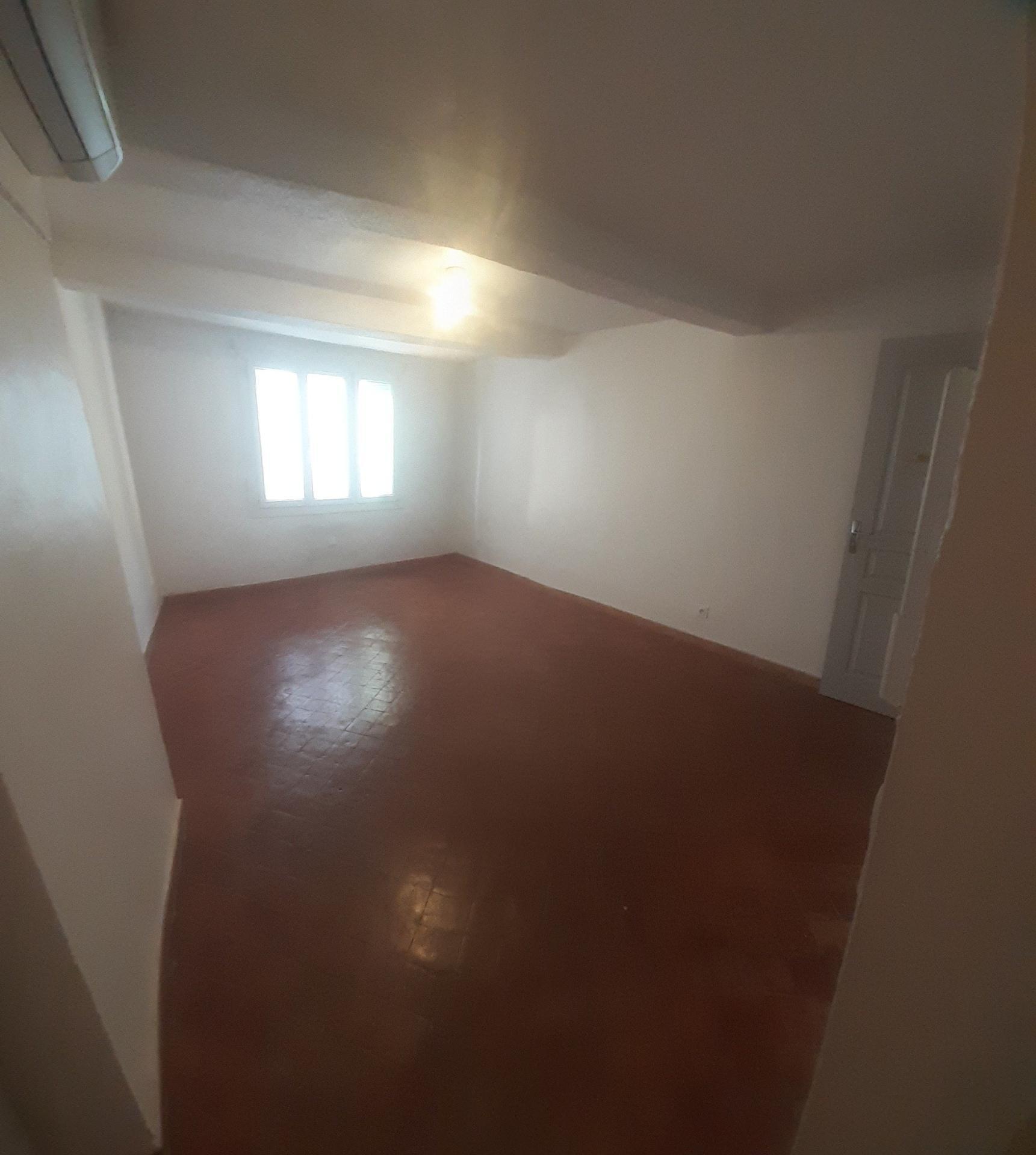 Photo SAFTI — Maison 4 pièces, 105 m² à Les Mees 5
