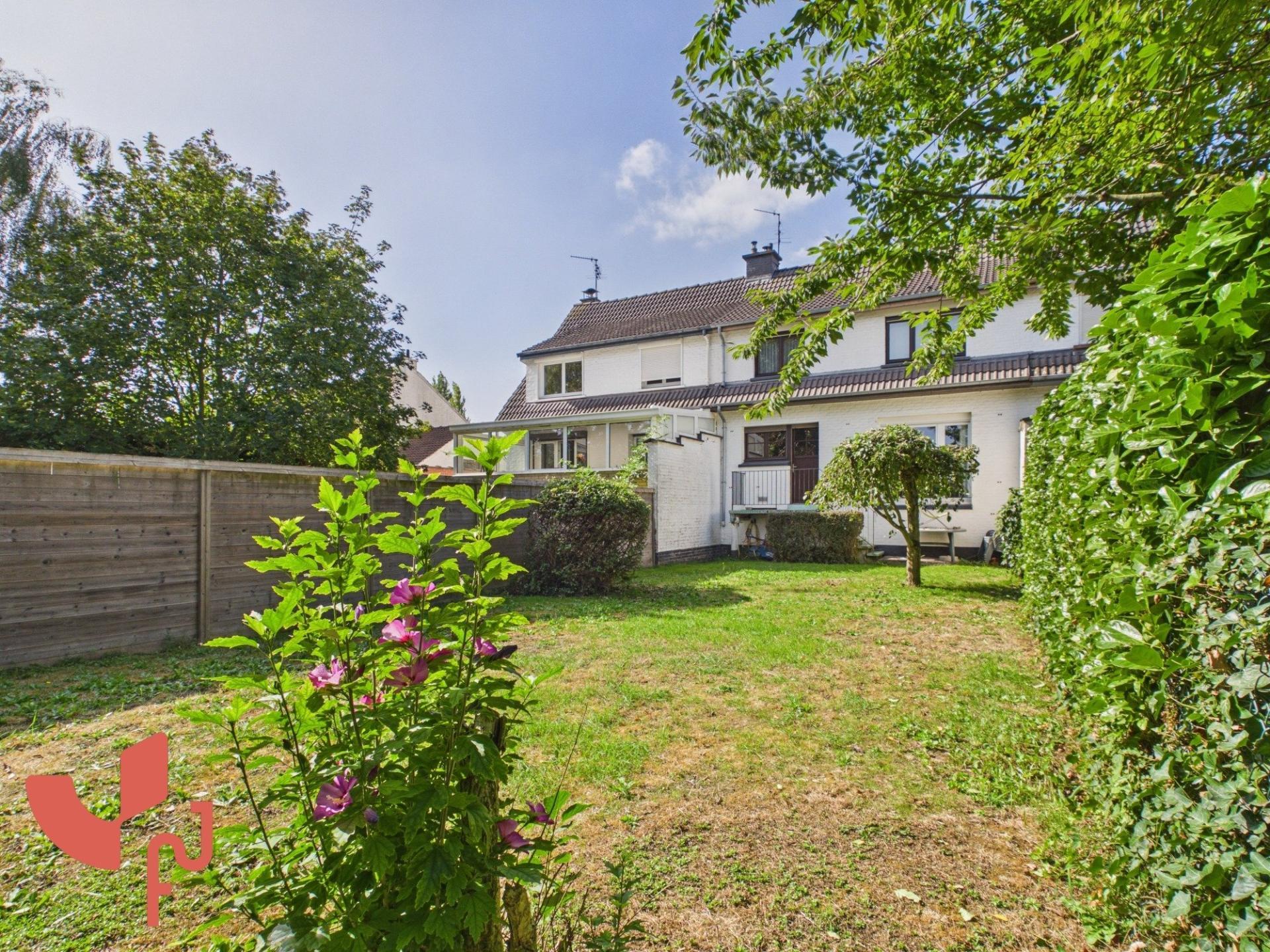 Maison 4 pièces 98 m² · à Lambersart · 98 m² · 325 000 €
