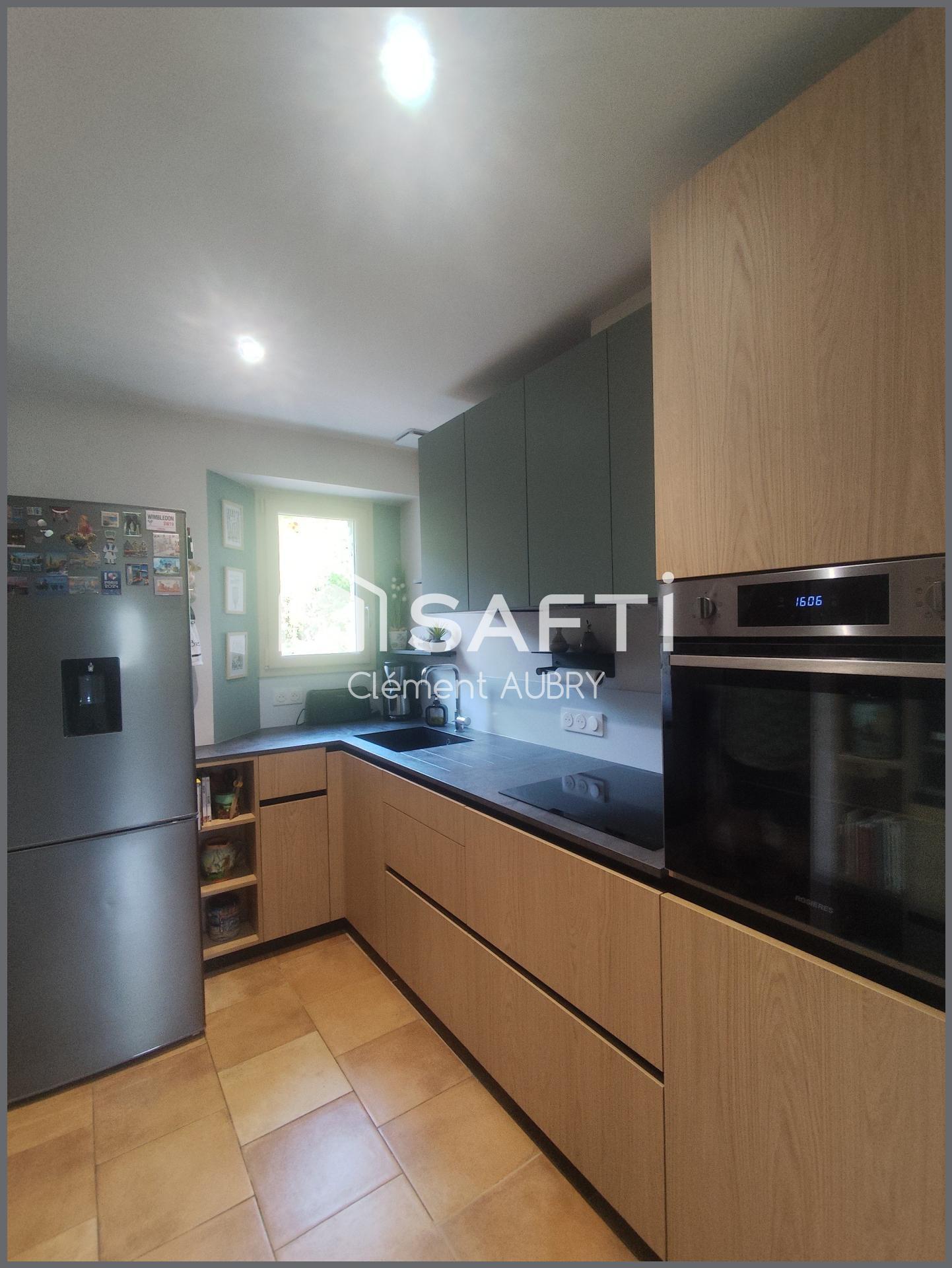Photo SAFTI — Maison 6 pièces, 160 m² à Saint Ouen Des Toits 4