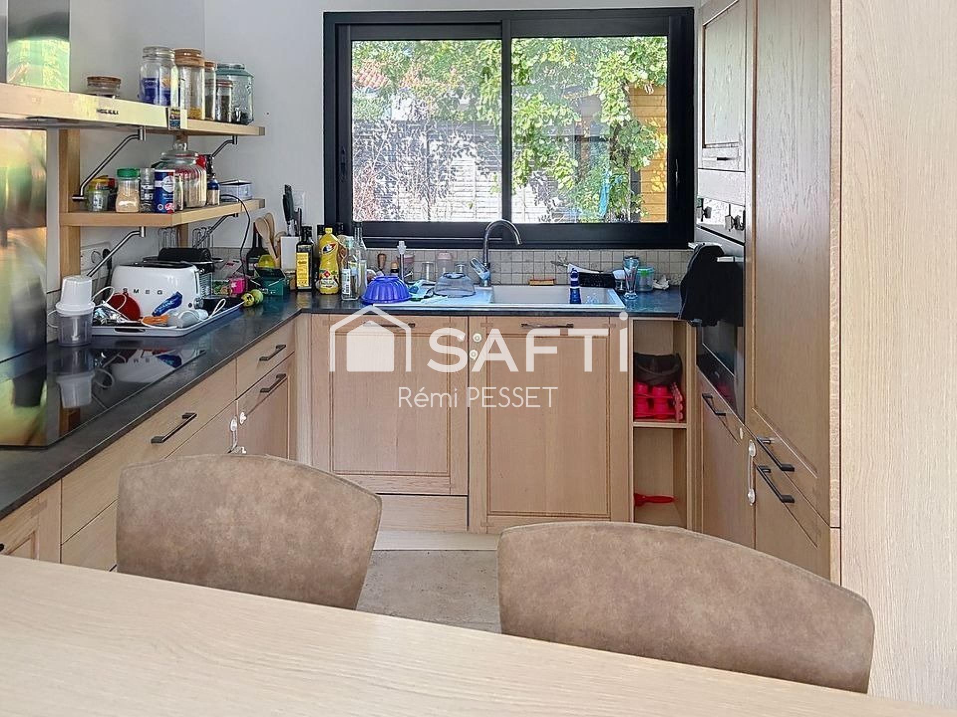Photo SAFTI — Maison 4 pièces, 122 m² à Le Montat 5