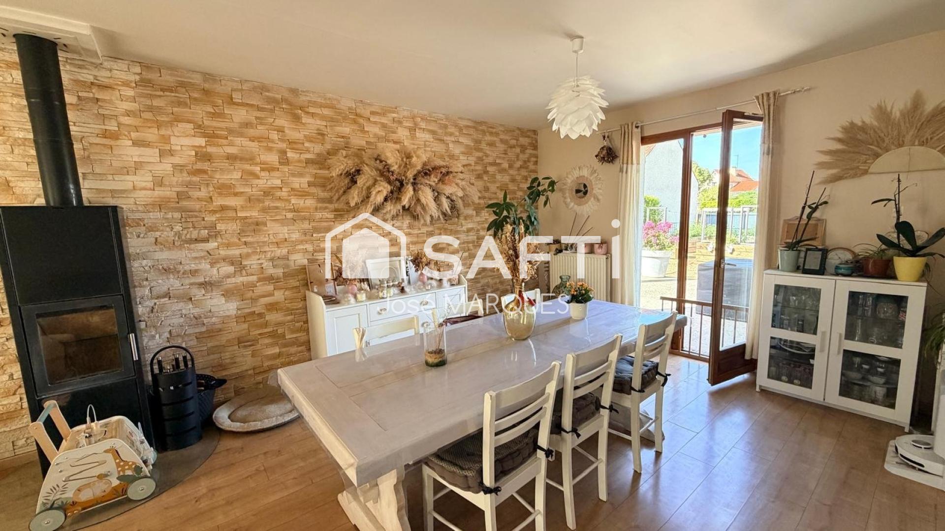 Photo SAFTI — Maison 4 pièces, 90 m² à Puiseaux 4