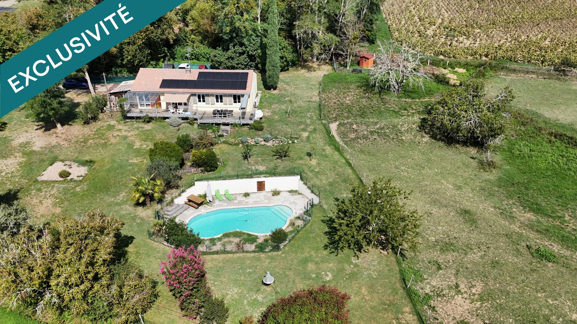 Maison avec piscine sur 7 000 m² sans vis-à-vis