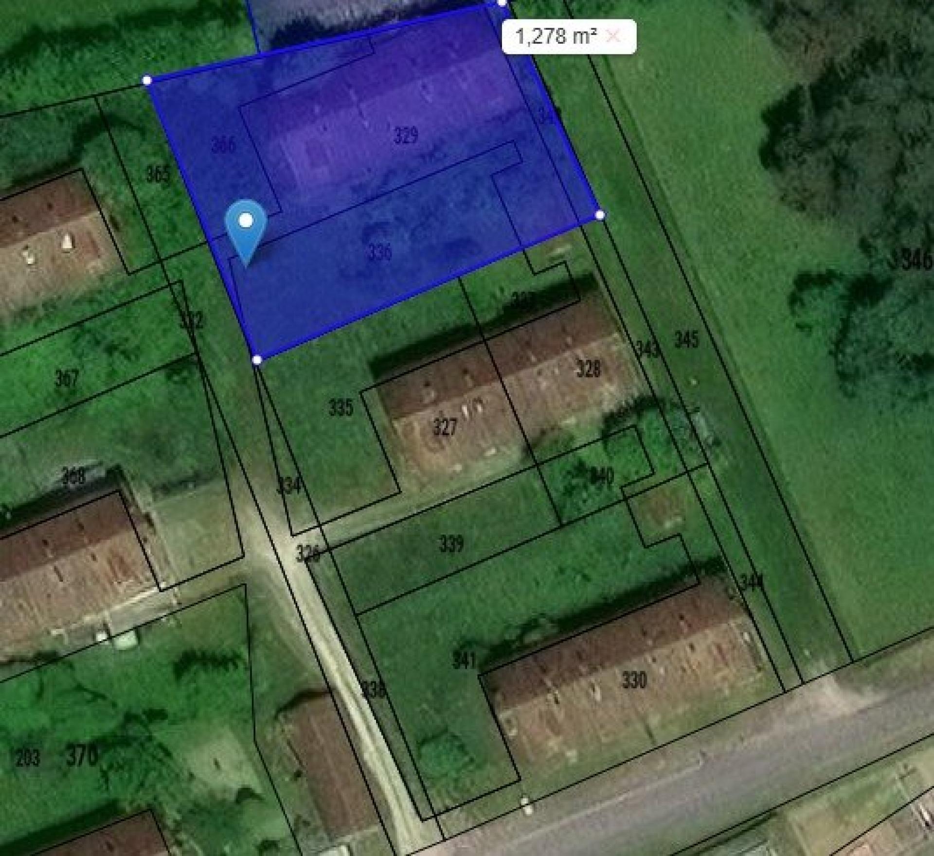 Immeuble 400 m² · à Demangevelle · 400 m² · 16 000 €