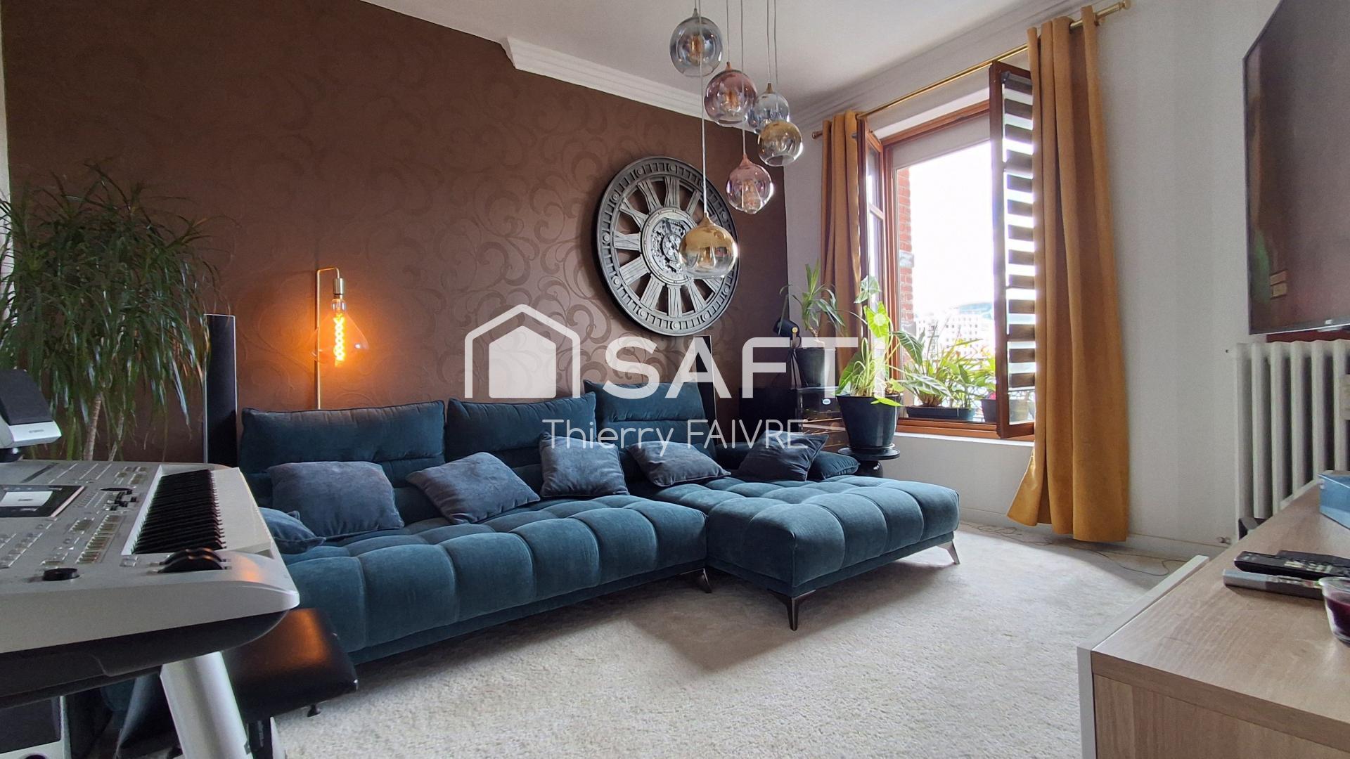 Appartement rénové avec garage, ascenseur