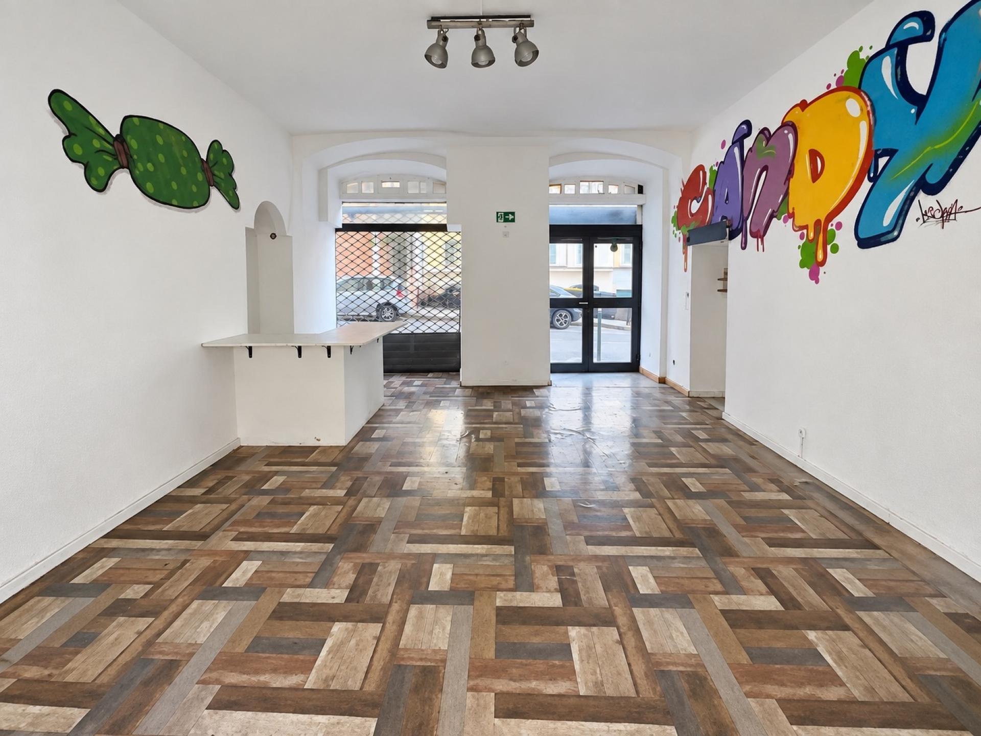 Local commercial 1 pièce 49 m² · à Bastia · 49 m² · 169 000 €