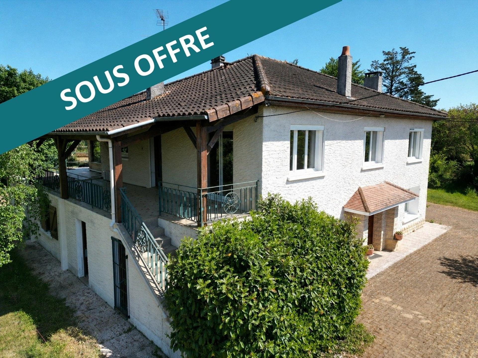 Photo SAFTI — Maison 5 pièces, 219 m² à Chateau Larcher