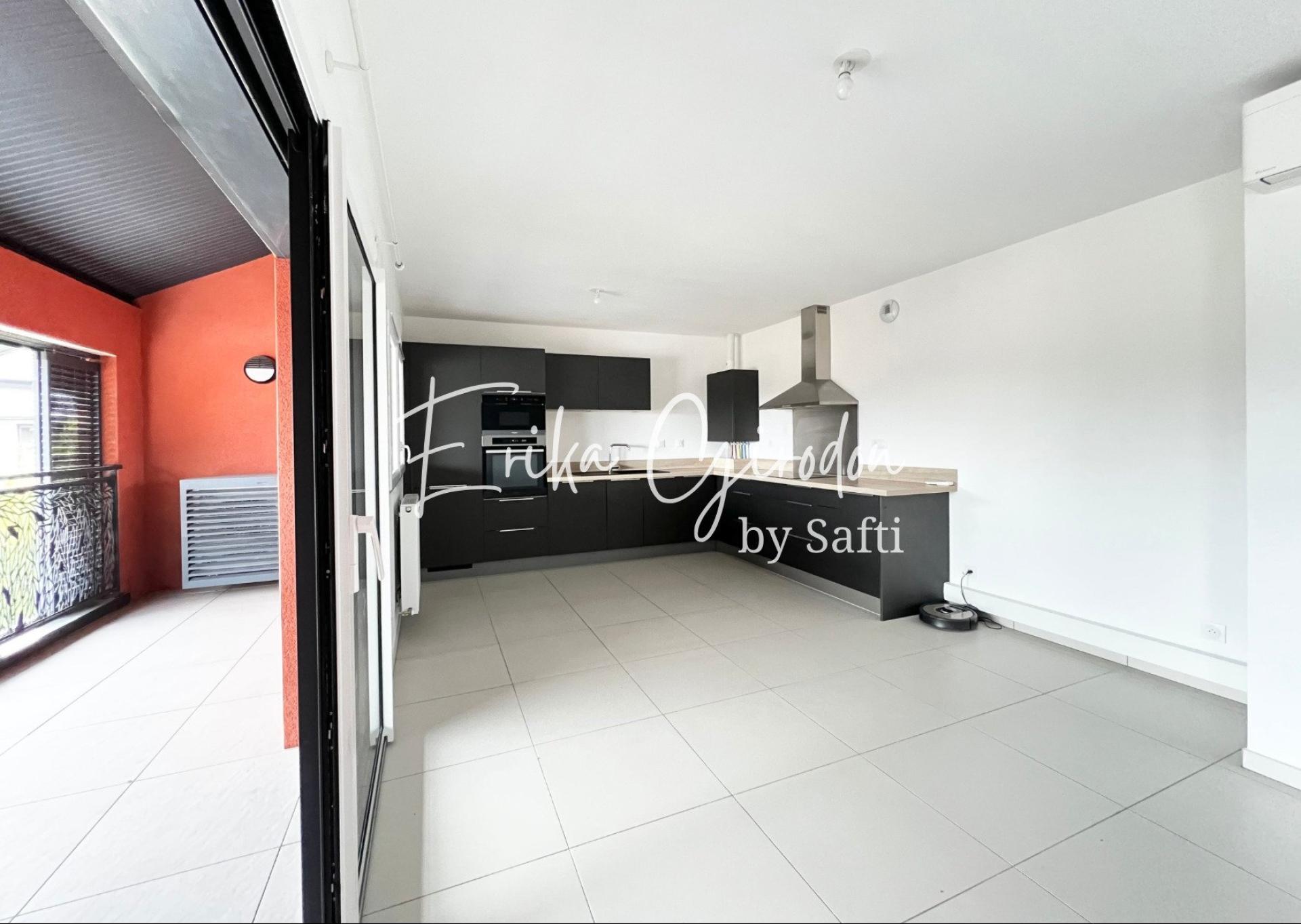 Photo SAFTI — Appartement 4 pièces, 82 m² à Saint Maurice De Beynost 3