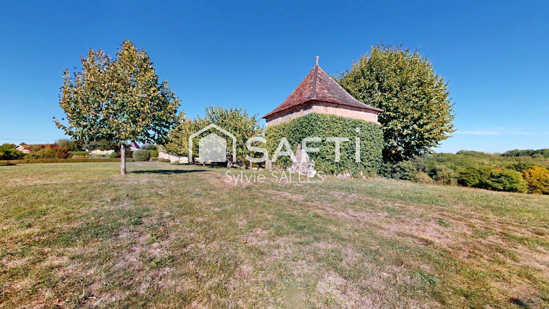 Photo SAFTI — Maison 5 pièces, 132 m² à Saint Cyprien 3
