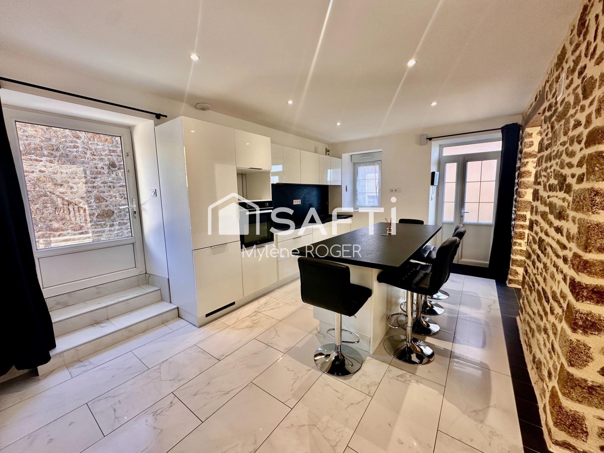 Photo SAFTI — Maison 5 pièces, 108 m² à Saint Denis De Gastines 2