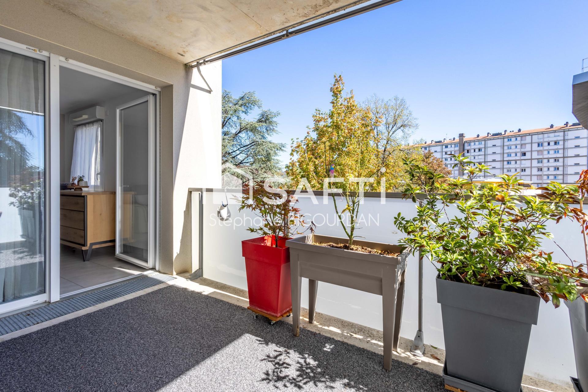 Photo SAFTI — Appartement 4 pièces, 84 m² à Besancon