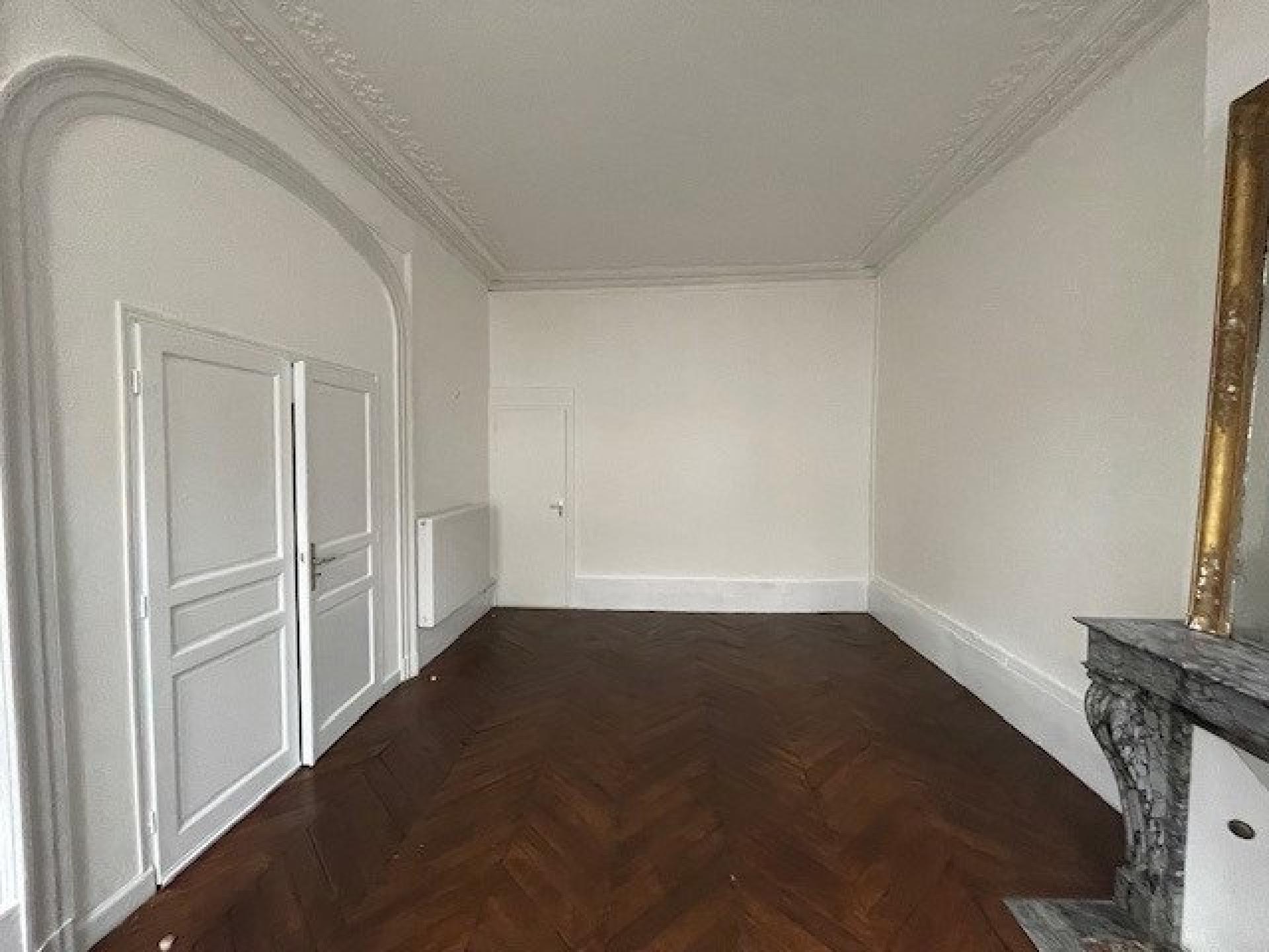 Photo SAFTI — Appartement 8 pièces, 130 m² à Orleans 2