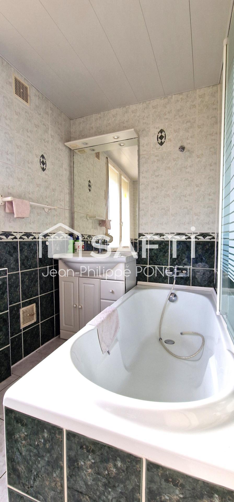Photo SAFTI — Maison 5 pièces, 78 m² à Origny Sainte Benoite 5