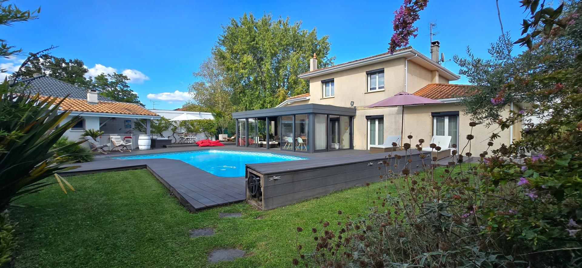 Photo 17 of the listing.