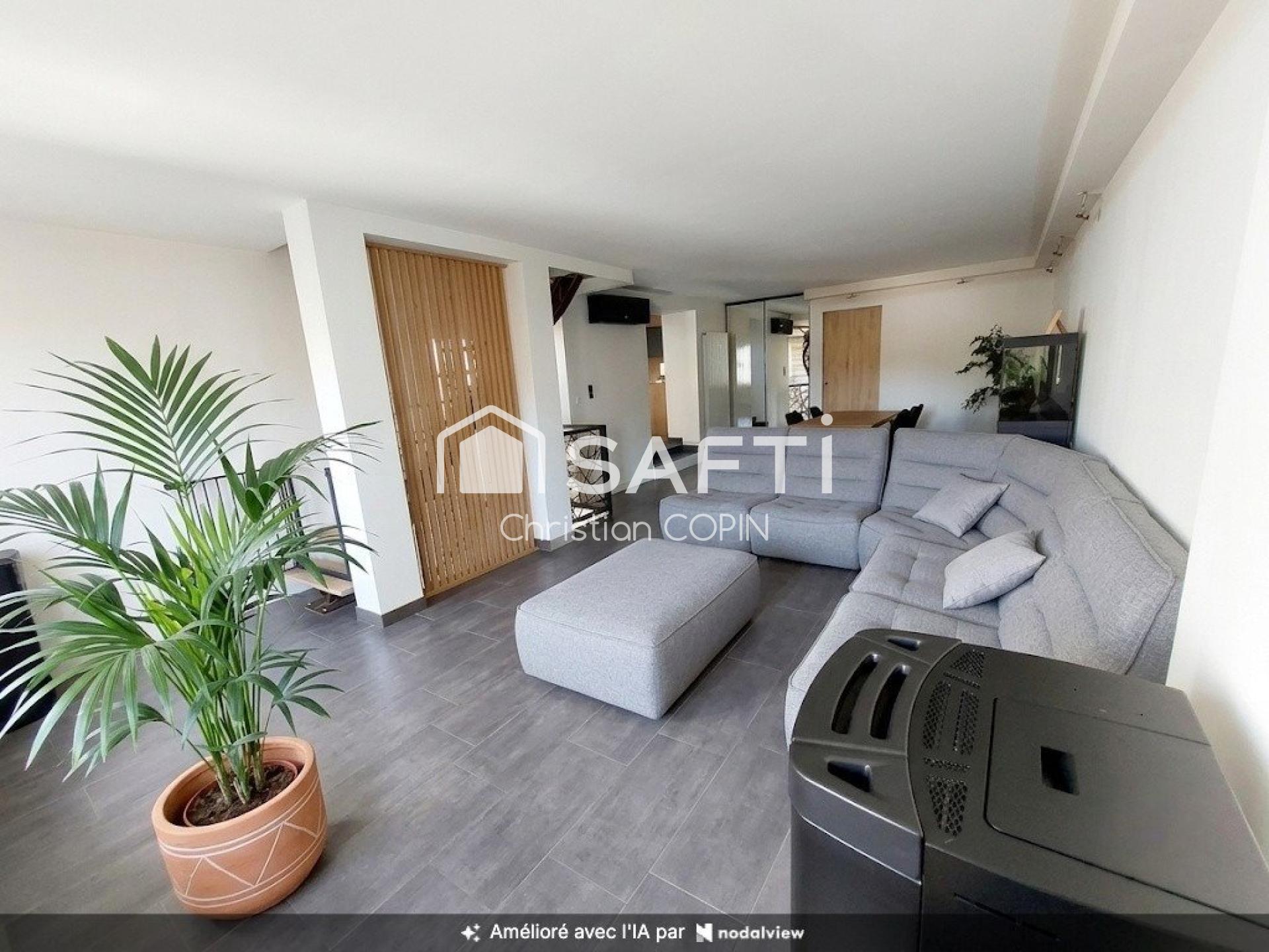 Photo SAFTI — Maison 6 pièces, 129 m² à Six Fours Les Plages 5