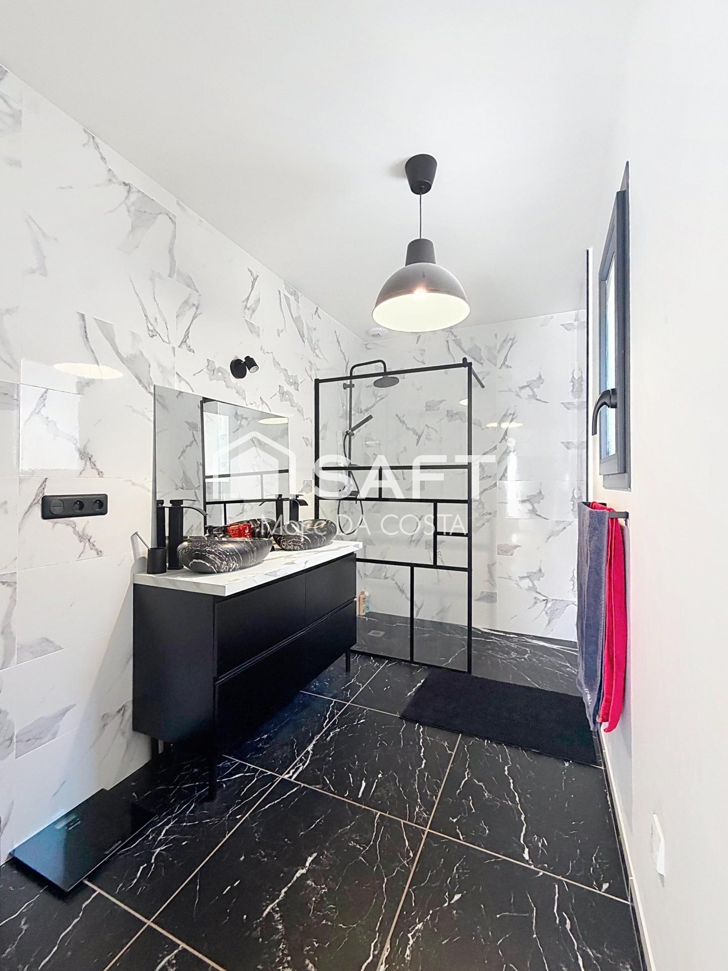 Photo SAFTI — Maison 6 pièces, 140 m² à Savigneux 3