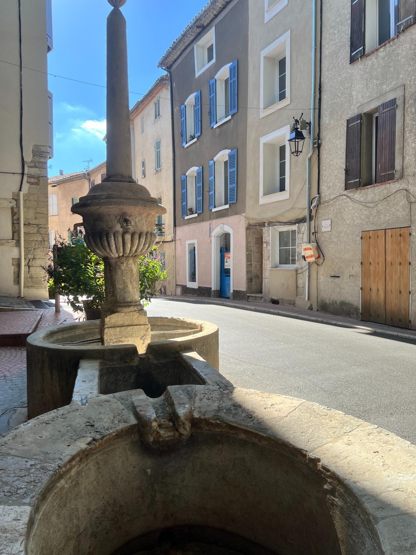 Photo SAFTI — Maison 7 pièces, 188 m² à Figanieres 3