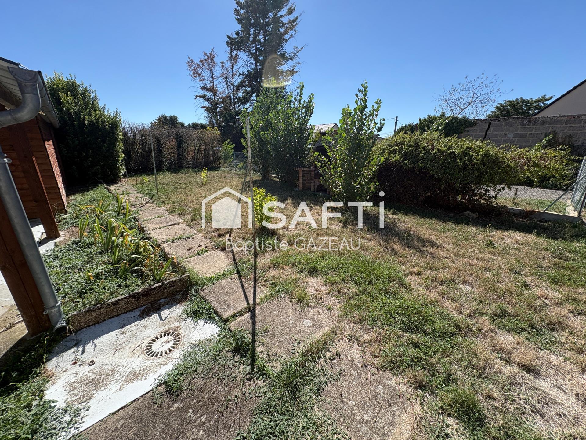 Photo SAFTI — Maison 3 pièces, 70 m² à La Chapelle Saint Ursin 3