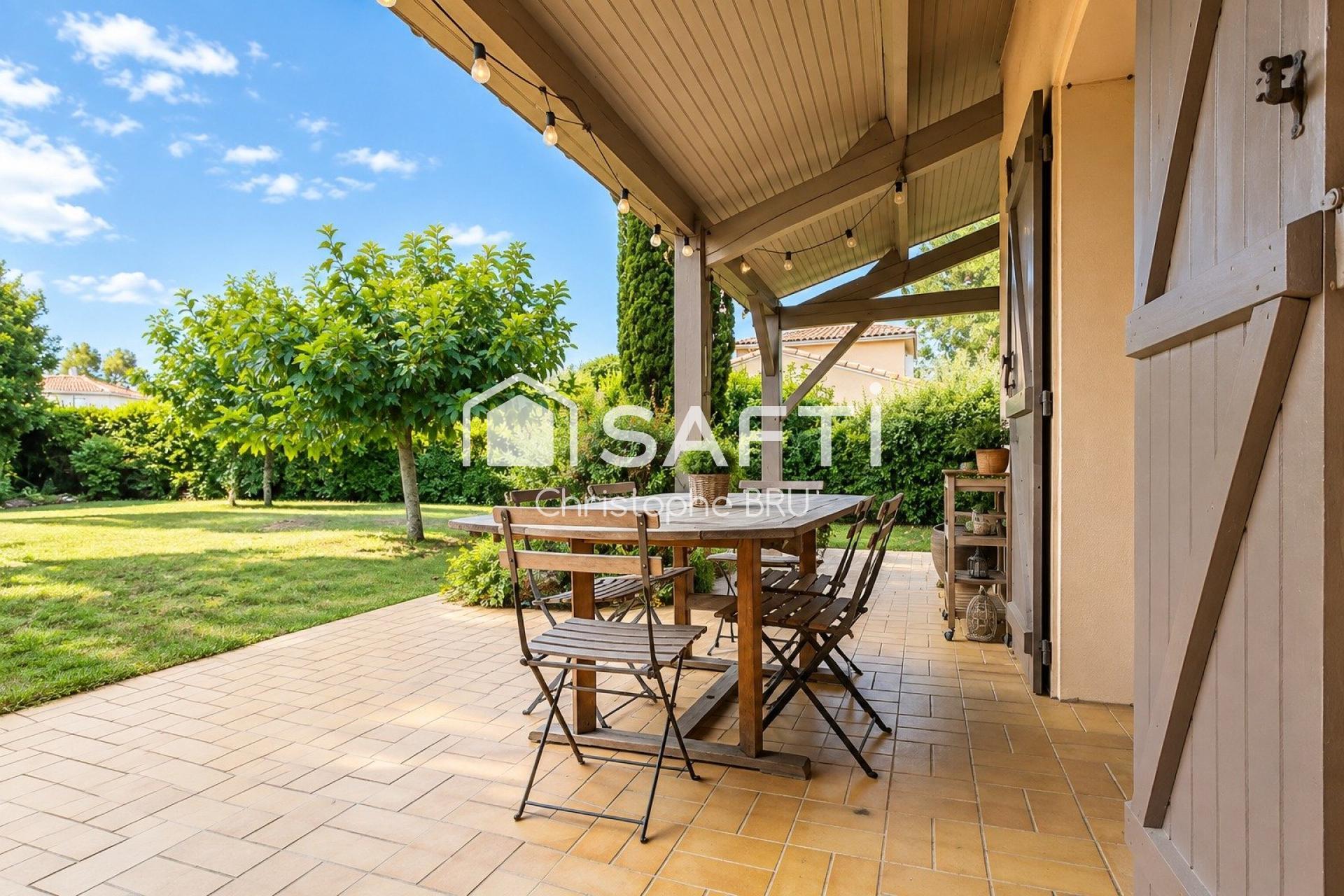Photo SAFTI — Maison 6 pièces, 148 m² à Castanet Tolosan 2