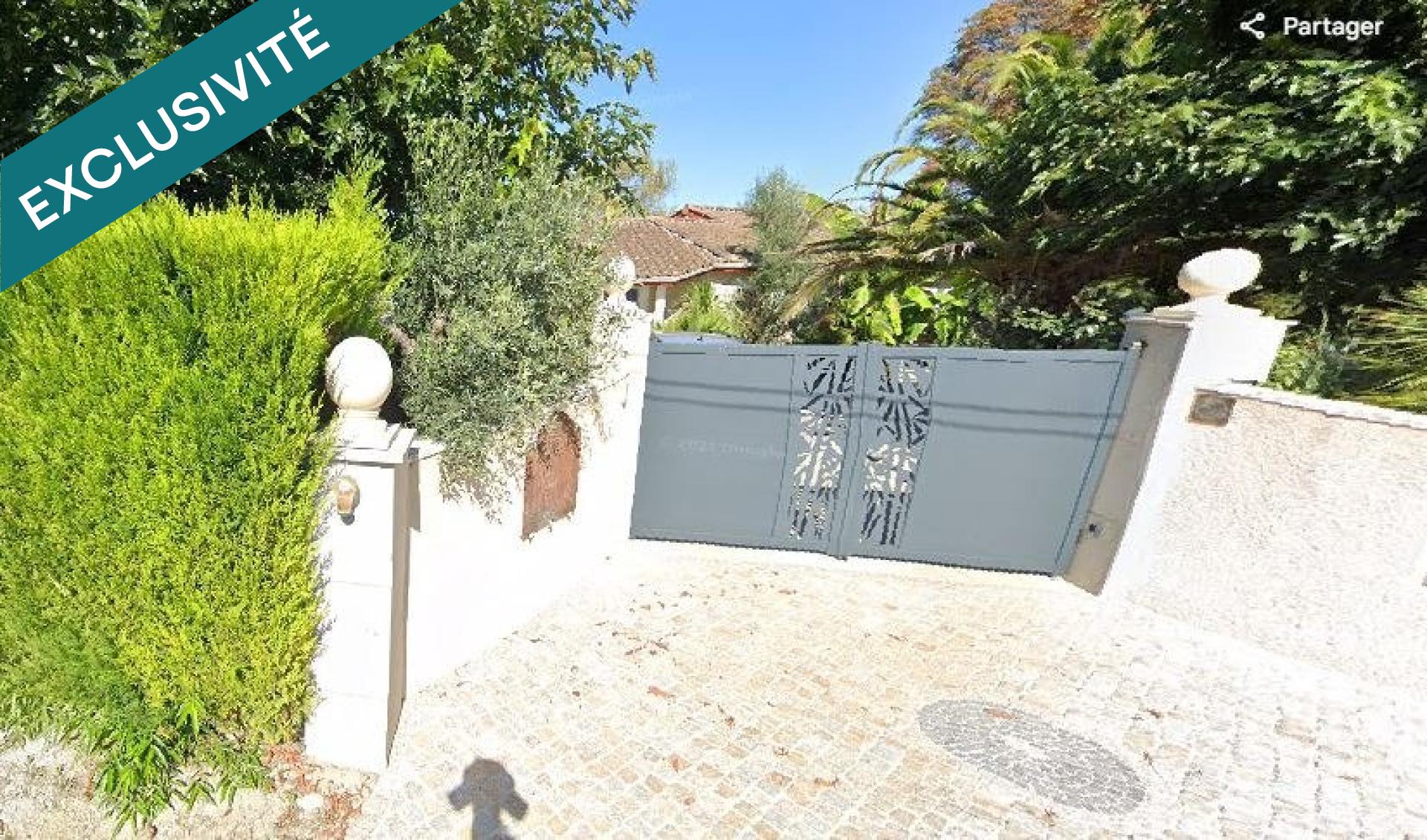 Villa de 170m² 3chs, piscine, 2000m² de terrain arboré