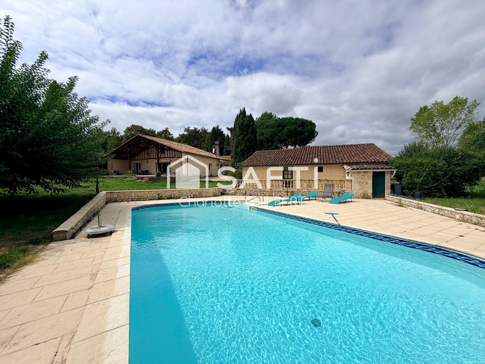 Maison de 185 m² avec piscine et 1 hectare