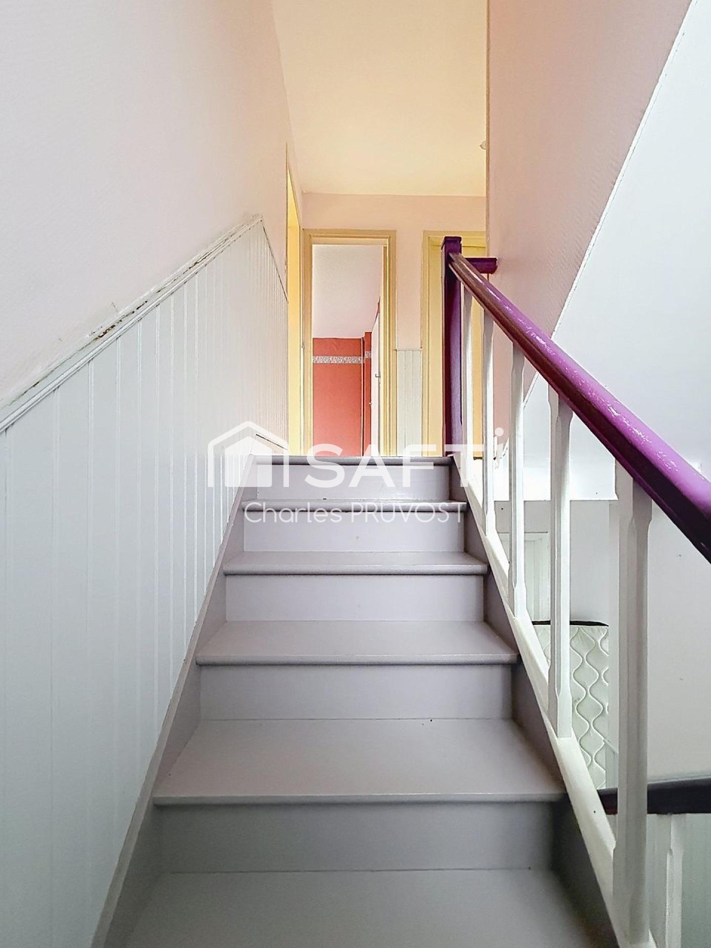 Photo SAFTI — Maison 9 pièces, 115 m² à Aire Sur La Lys 5