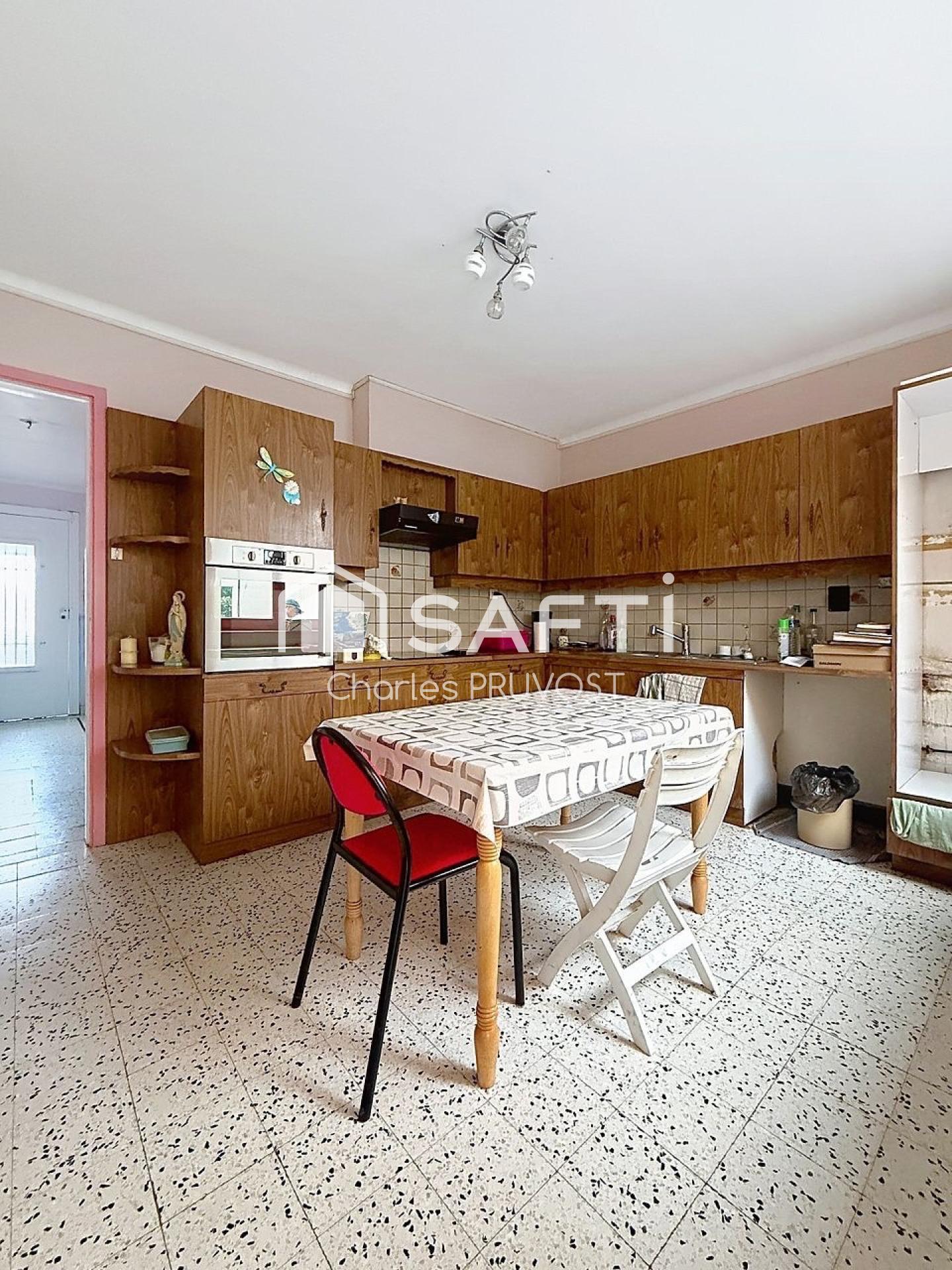 Photo SAFTI — Maison 9 pièces, 115 m² à Aire Sur La Lys 4