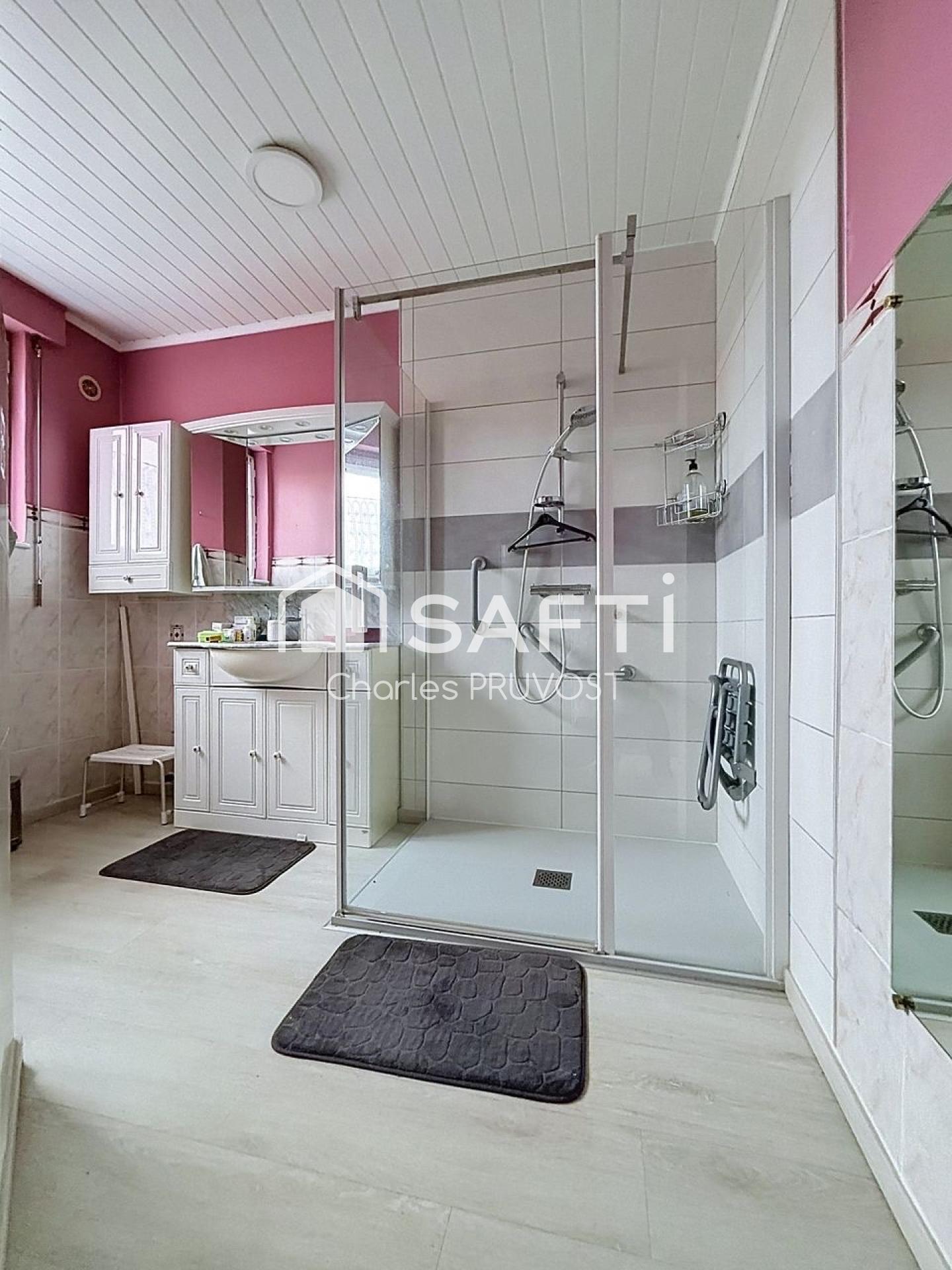 Photo SAFTI — Maison 9 pièces, 115 m² à Aire Sur La Lys 3