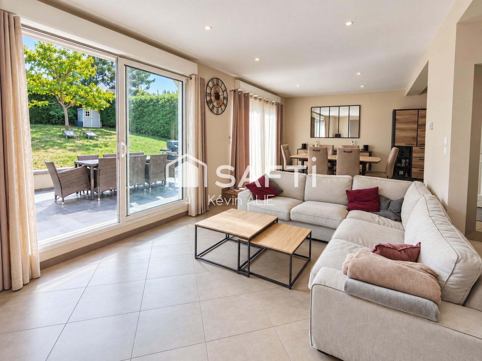 Photo SAFTI — Maison 7 pièces, 140 m² à Nanteuil Les Meaux 5