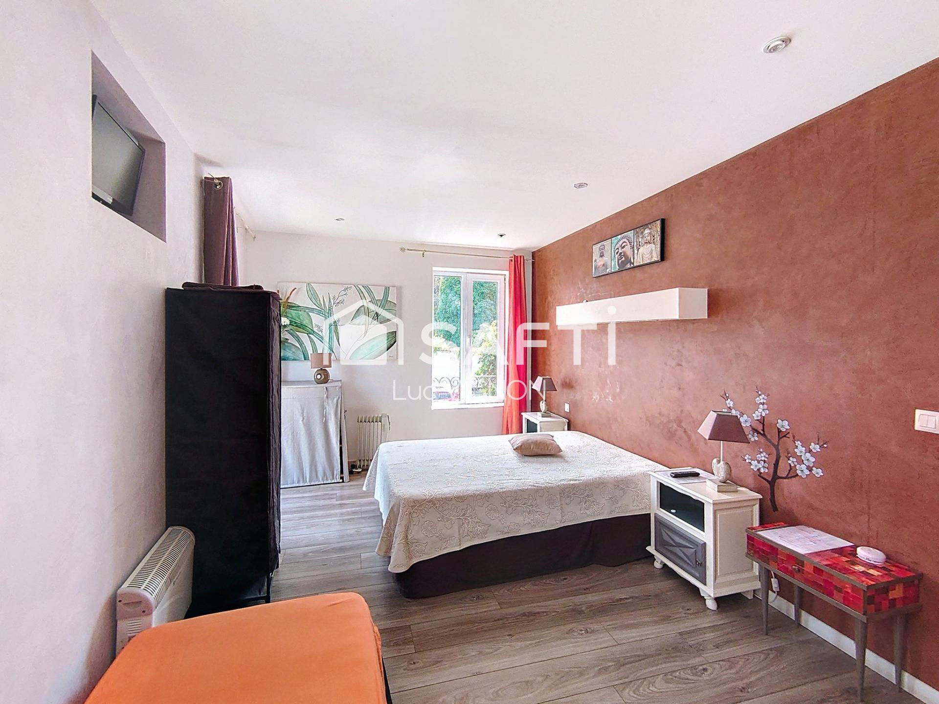 Photo SAFTI — Maison 14 pièces, 389 m² à Pradines 3