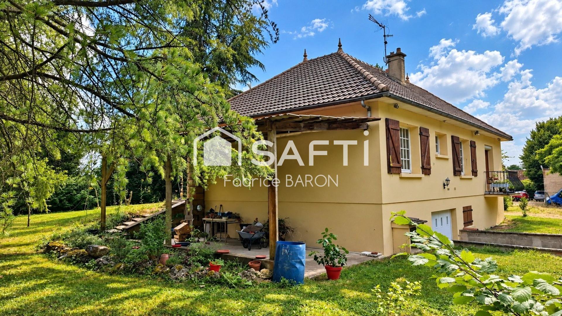 Photo SAFTI — Maison 4 pièces, 98 m² à Chenevelles 2