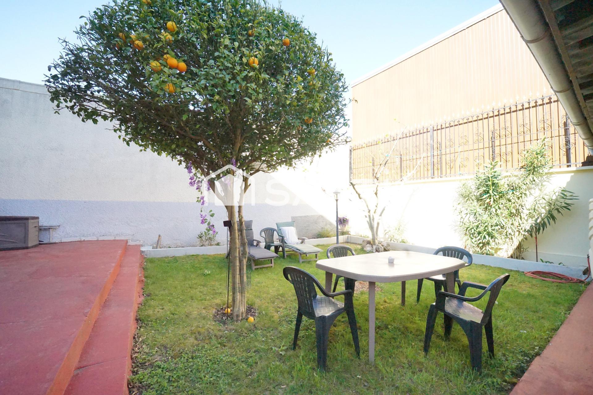 Photo SAFTI — Maison 7 pièces, 200 m² à Montreuil 5