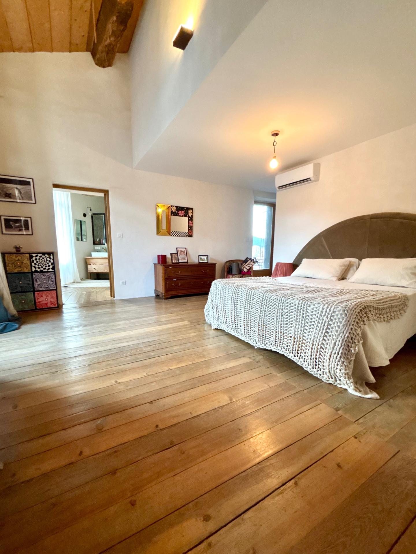 Photo SAFTI — Appartement 5 pièces, 240 m² à Corte 3