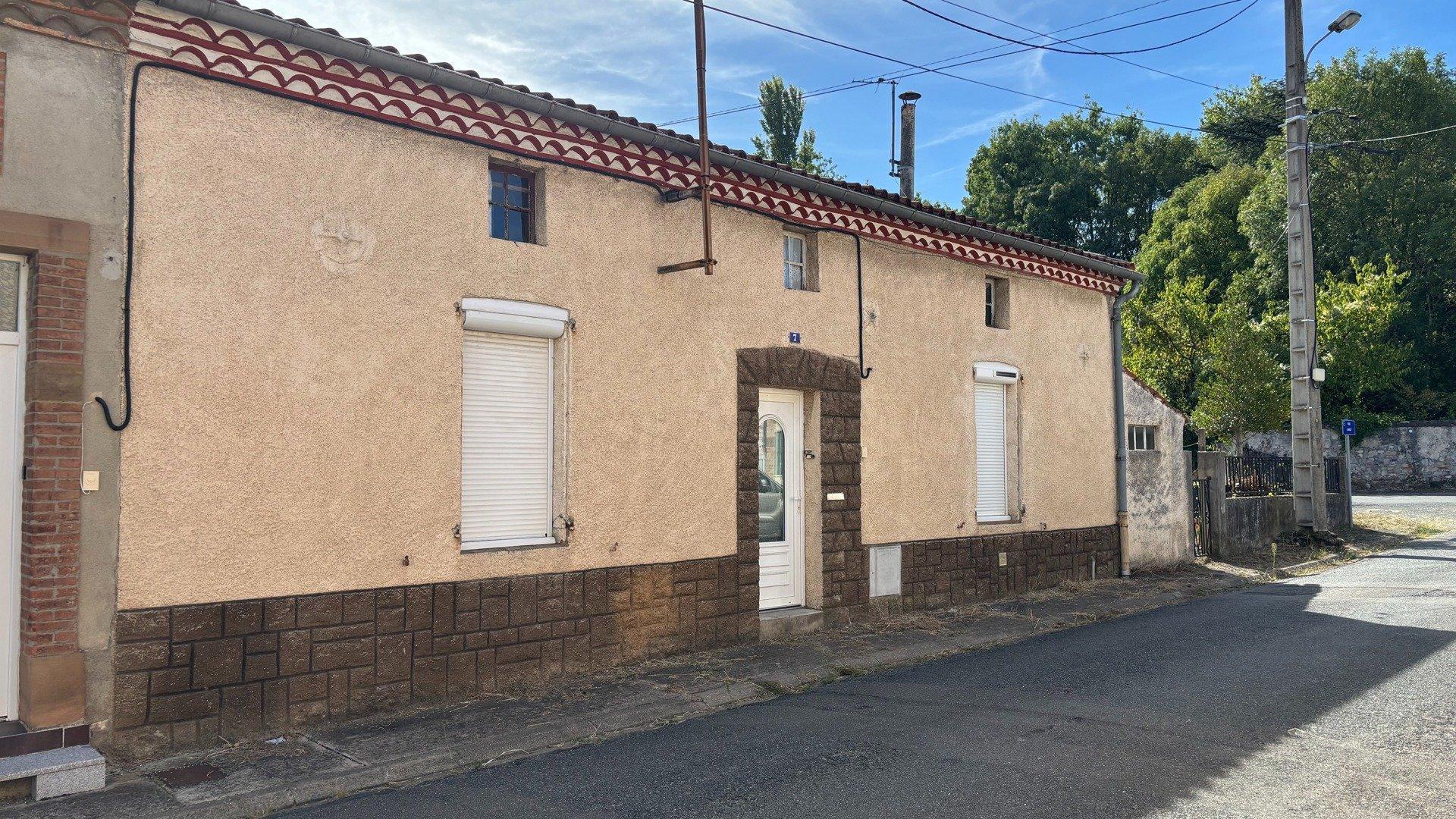 Maison 5 pièces 155 m² · à Carmaux · 155 m² · 79 000 €