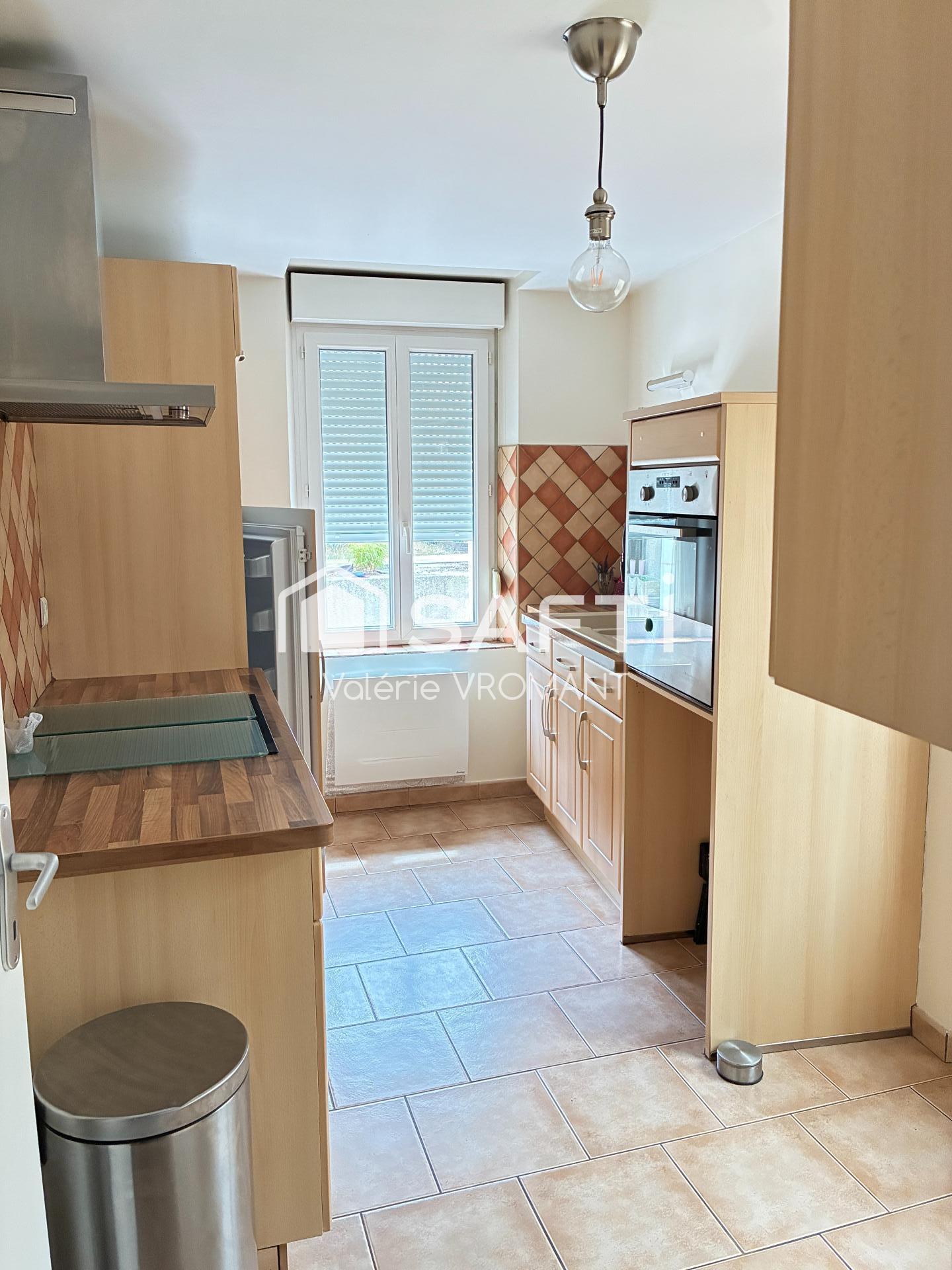 Photo SAFTI — Maison 4 pièces, 98 m² à Blere 5