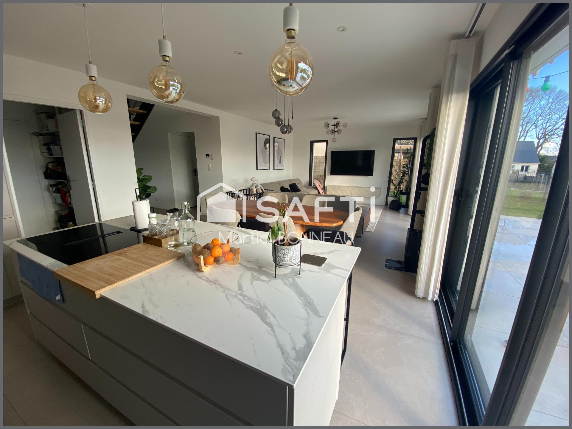 Photo SAFTI — Maison 7 pièces, 130 m² à Saint Nicolas De Redon