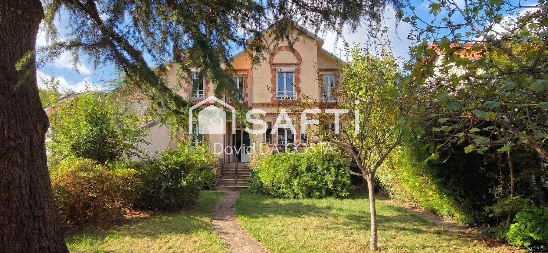 Maison 8 pièces 177 m² · à Bourg-la-Reine · 177 m² · 1 260 000 €
