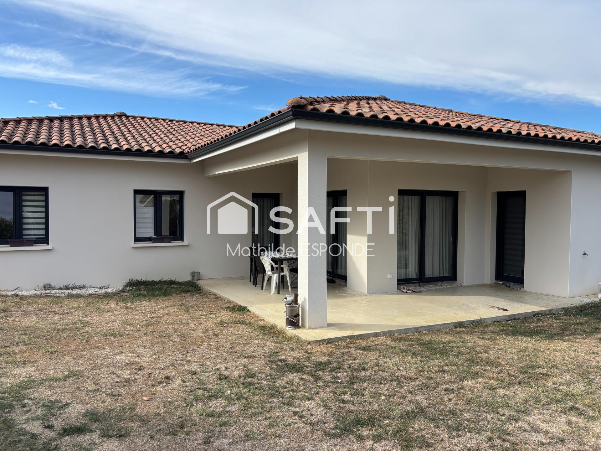 Photo SAFTI — Maison 5 pièces, 126 m² à Condom